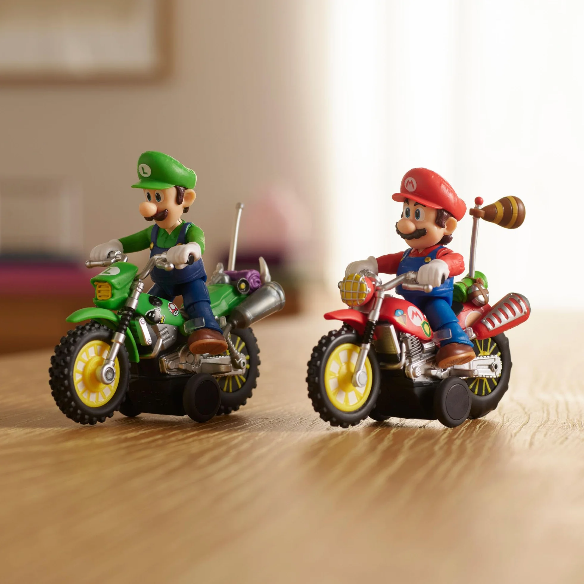 La película Super Mario Galaxy – Figura de 6 cm con Motocicleta de Retroceso – Mario
