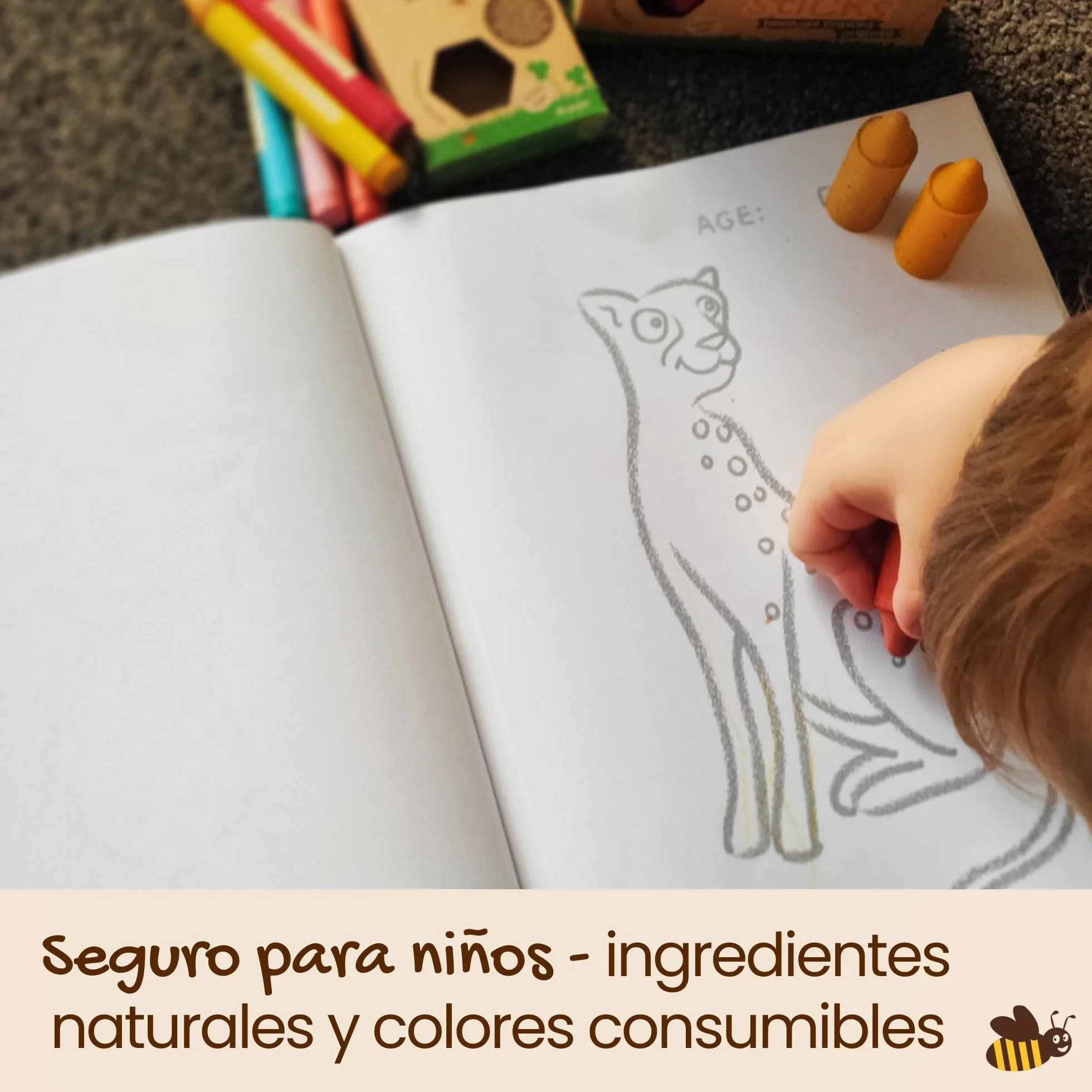 Honeysticks Lápices de cera de abeja 100% puras, naturales, no tóxicos, seguros para niños y niños, hechos a mano en Nueva Zelanda, para 1 año más libro de especies en peligro (12 unidades con libro)