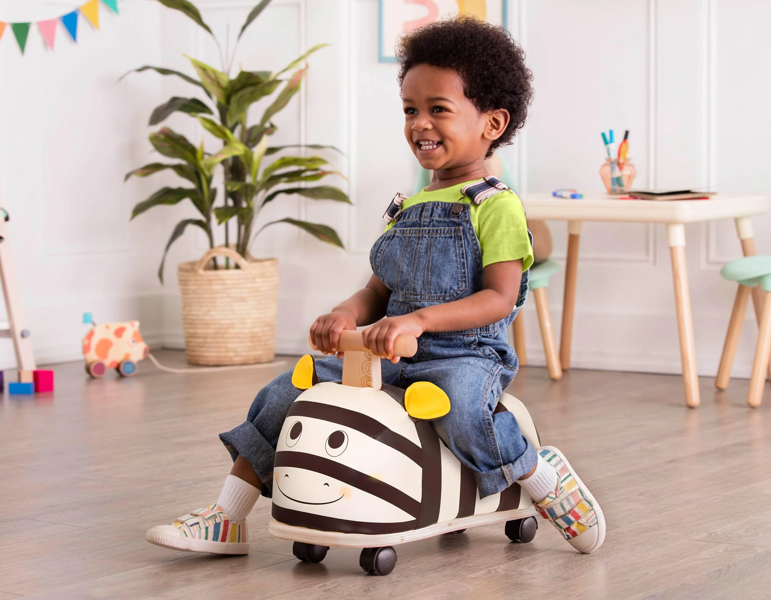 B. toys - Cebra Zippity - Correpasillos Cebra - Juguete correpasillos para niños pequeños - Asiento blando - Juguete de madera - 18 meses+