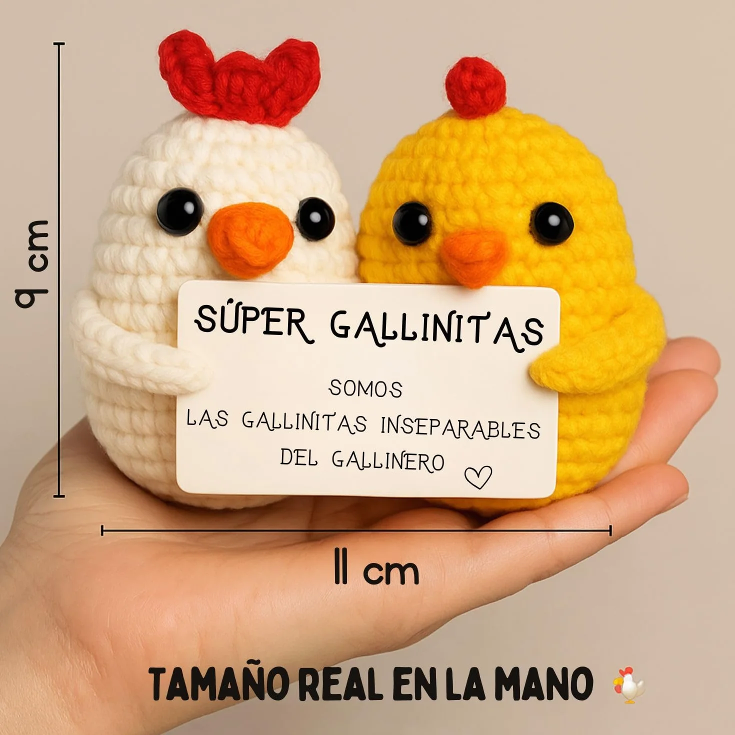 Super Gallinitas© | Regalo Original para Amigas | Idea Sorpresa Colega Companera Mejor Amiga BFF | Cumpleanos Fiesta Secret Santa Pascua | Peluche Hecha a Mano| Divertido & Cute | Amistad Inseparable