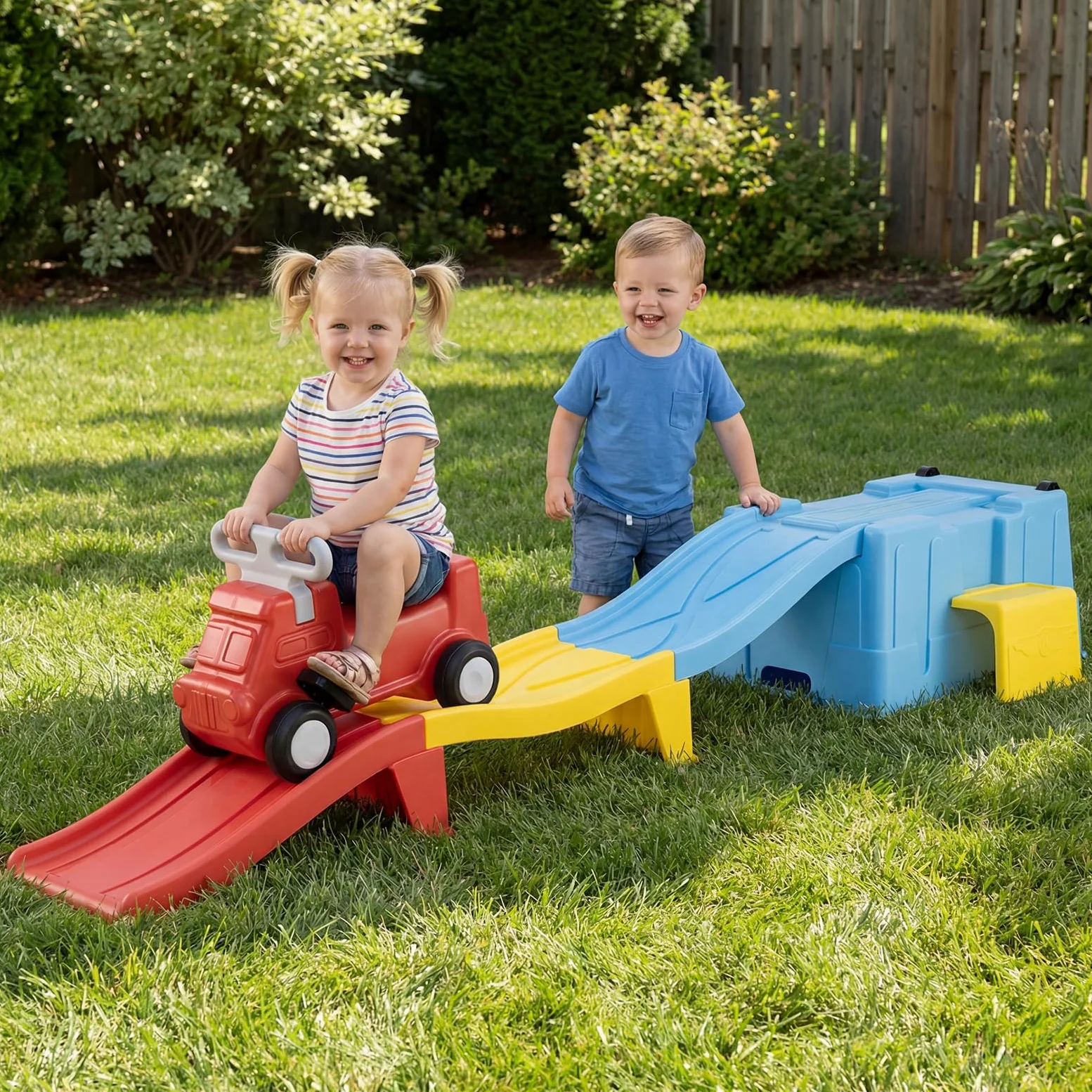 COSTWAY Coche Correpasillos Bebe con Pista en Rampa (Azul) | con Caja de Almacenamiento, Auto a Pedales y Peldaño Ancho, Juguete de Paseo Interior y Exterior para Niños de 3+ Años