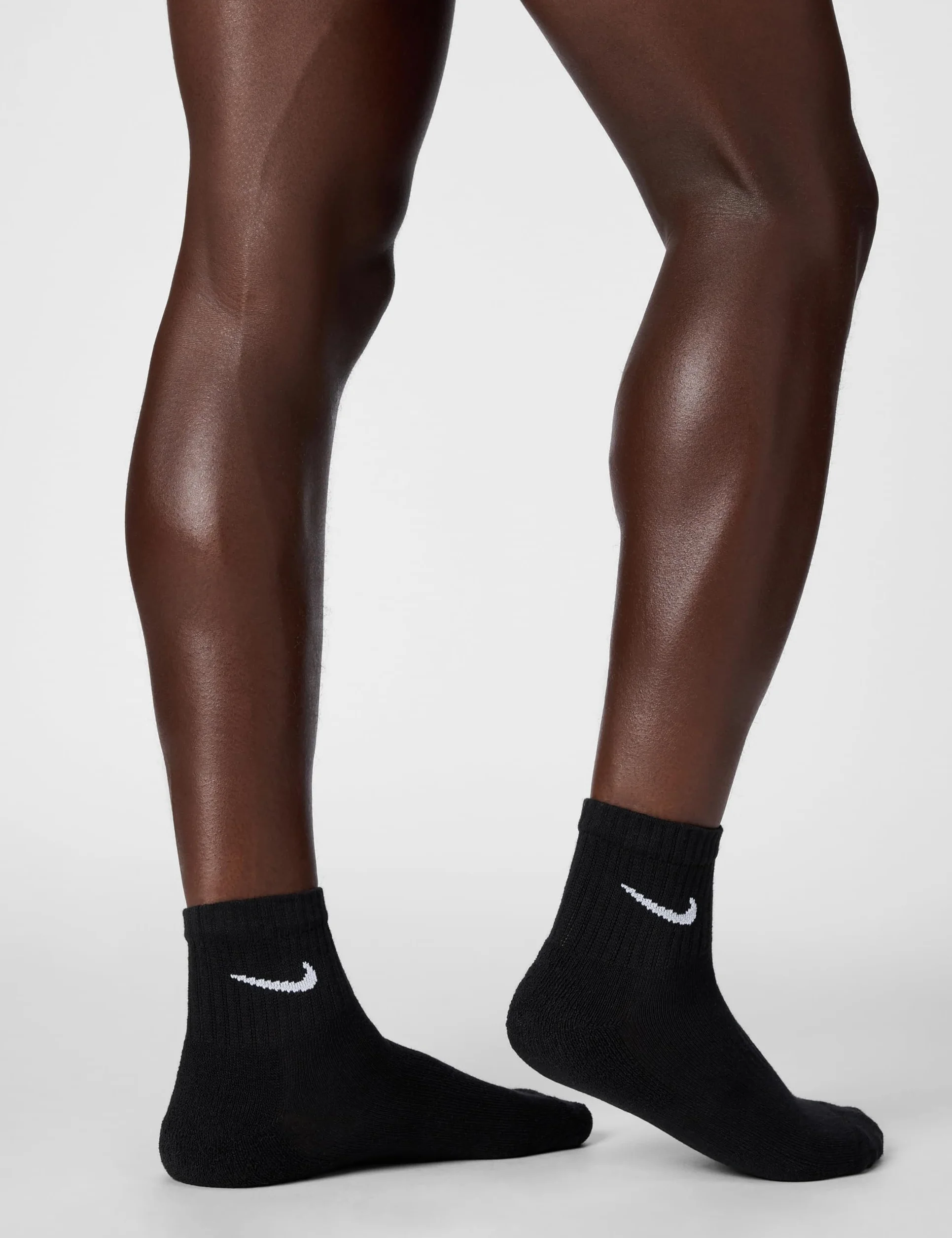 NIKE Herren Everyday Cushioned Socks