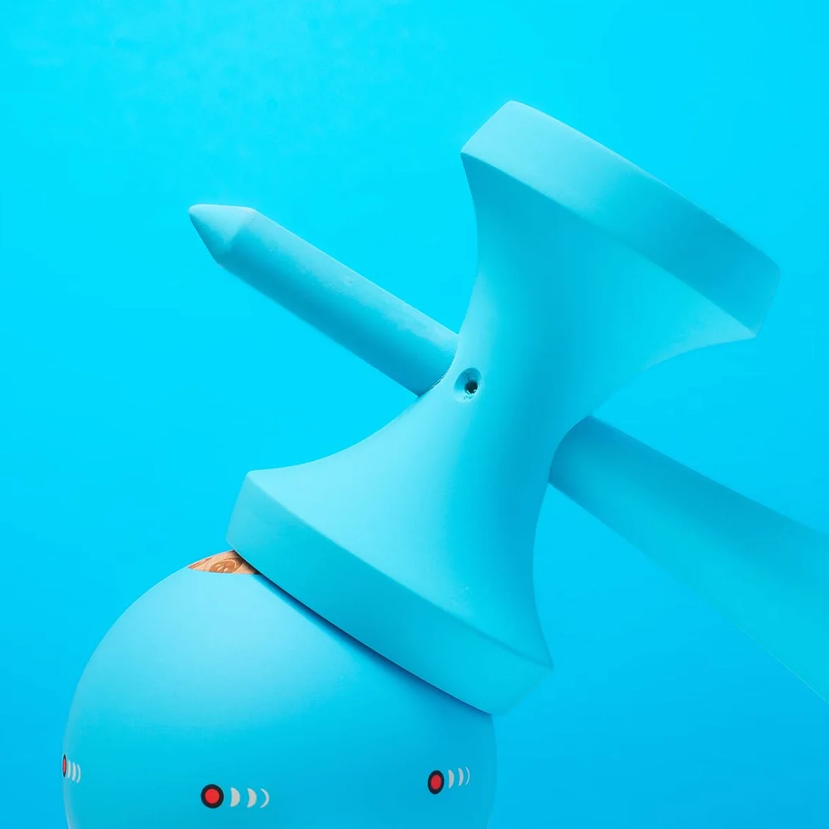 KROM Kendama KOLOR Azul – Kendama con Revestimiento de Goma, 2GOOD Shape, Arce Ken & Haya Tama
