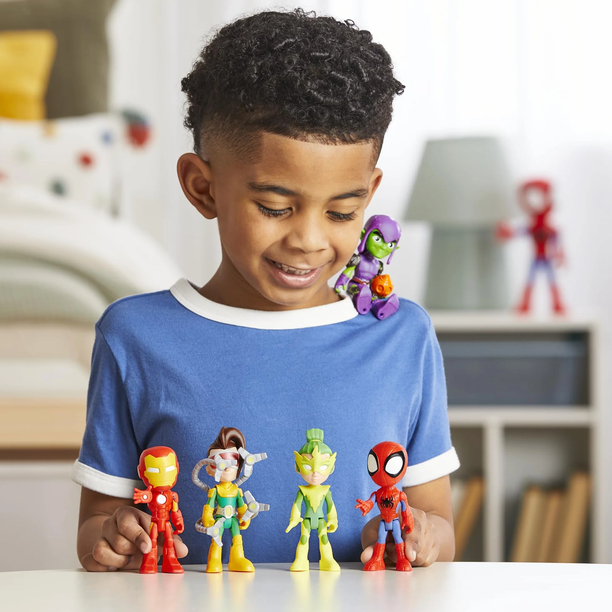 Hasbro Spidey and His Amazing Friends Pack de Amigos y Enemigos, 5 Figuras de Acción de 10 cm, Juguete de Superhéroes para Niños de 3 Años o Más