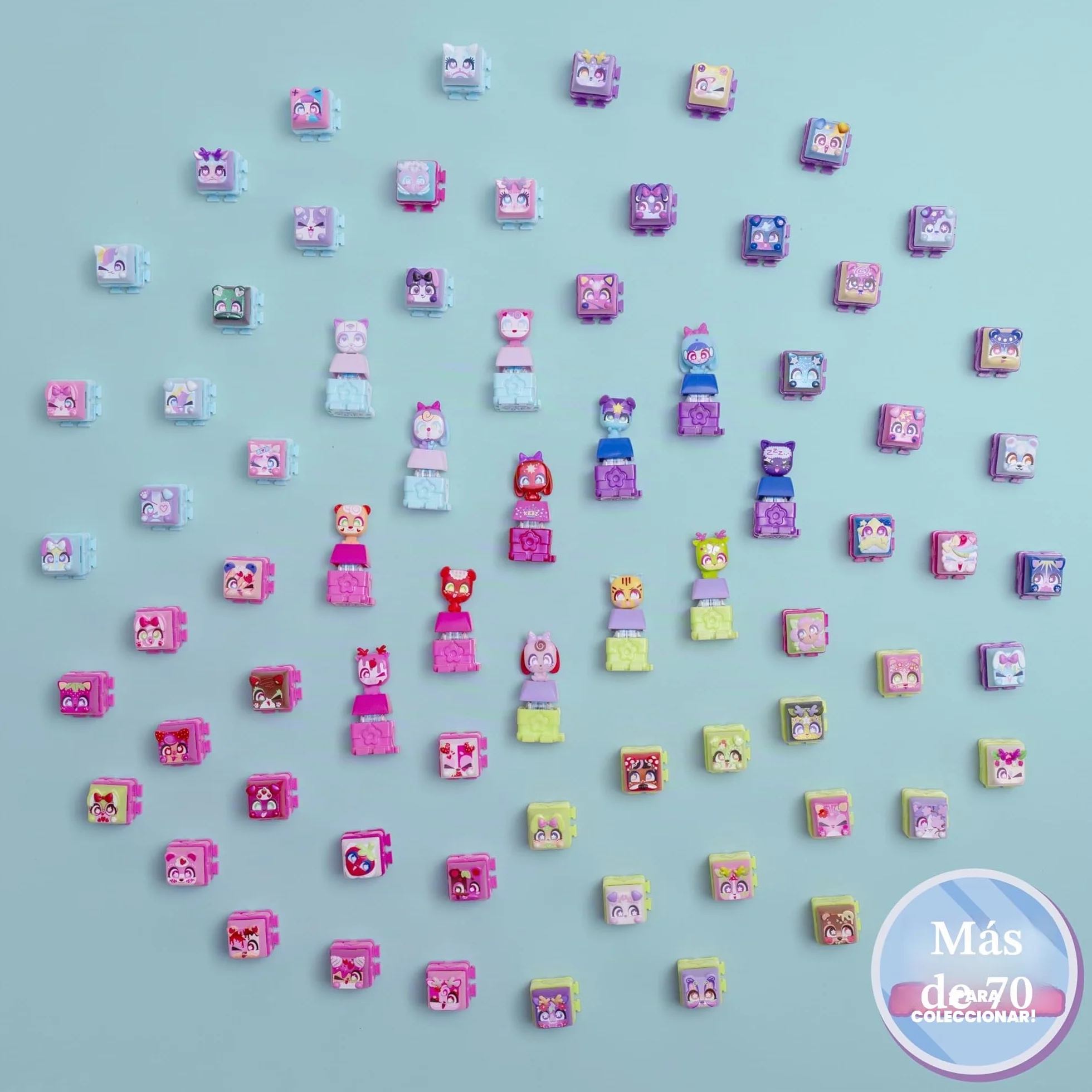 Goliath - CLICKEEZ Keyboard MegaPack - 1 Teclado + 15 Teclas Keycaps Kawaii para Hacer Clic + 1 Llavero - Keycaps para Encajar - 70 Personajes - Juguete Fidget ASMR - Idea de Regalo Desde los 6 años