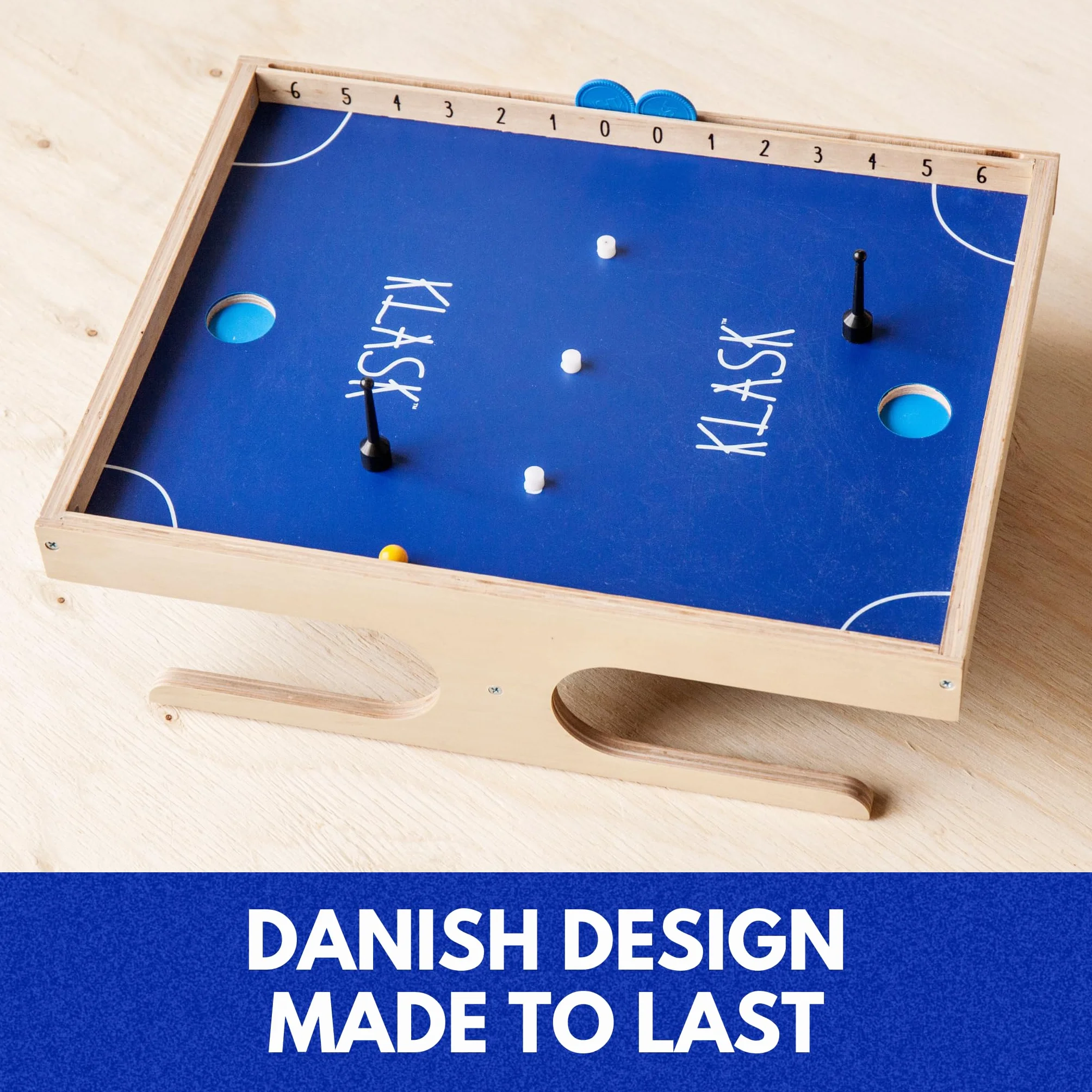 KLASK: The Magnetic Award-Winning Party Game of Skill - Juego de habilidad para niños y adultos de todas las edades que es medio futbolín, mitad hockey de aire