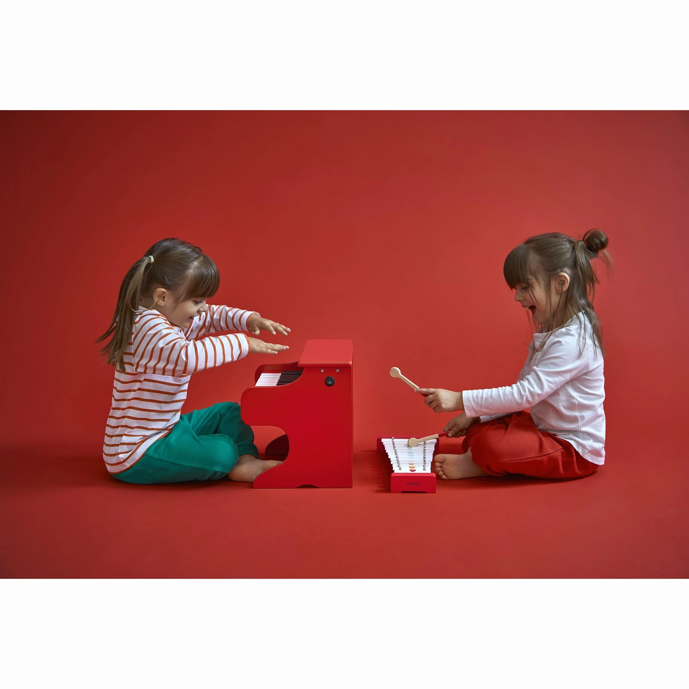 Janod - Confetti - Mi Primer Piano en Madera, Instrumento Musical para Niños, Juguete de Imitación y Estimulación del Talento Musical - Desde Los 3 Años, J07618