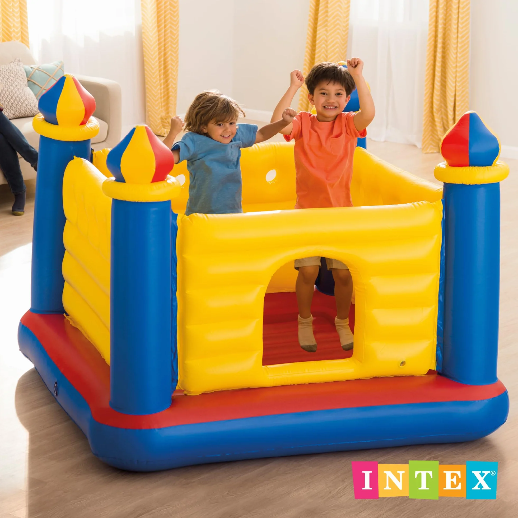 Intex 48259NP - Castillo hinchable INTEX, 175x175x135 cm, suelo hinchable, Para 2 niños, Peso máximo 45 Kg, Color rojo, amarillo y azul, Castillos hinchables infantiles