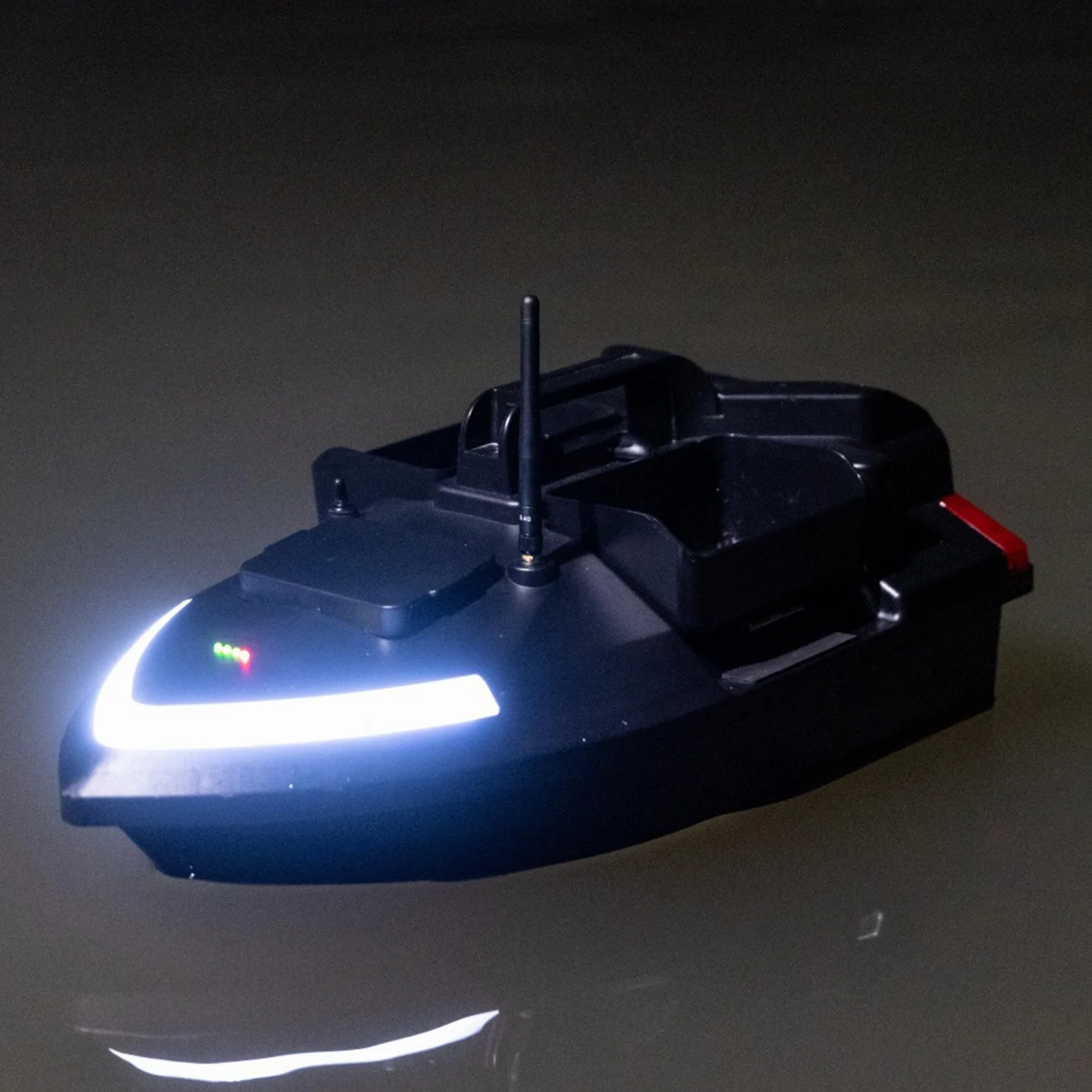 Barco GPS Smart RC de cebos, Crucero Automático de Doble Motor con Tres Tolva de Gran Capacidad y Luz Nocturna LED (V020-12000mAh)
