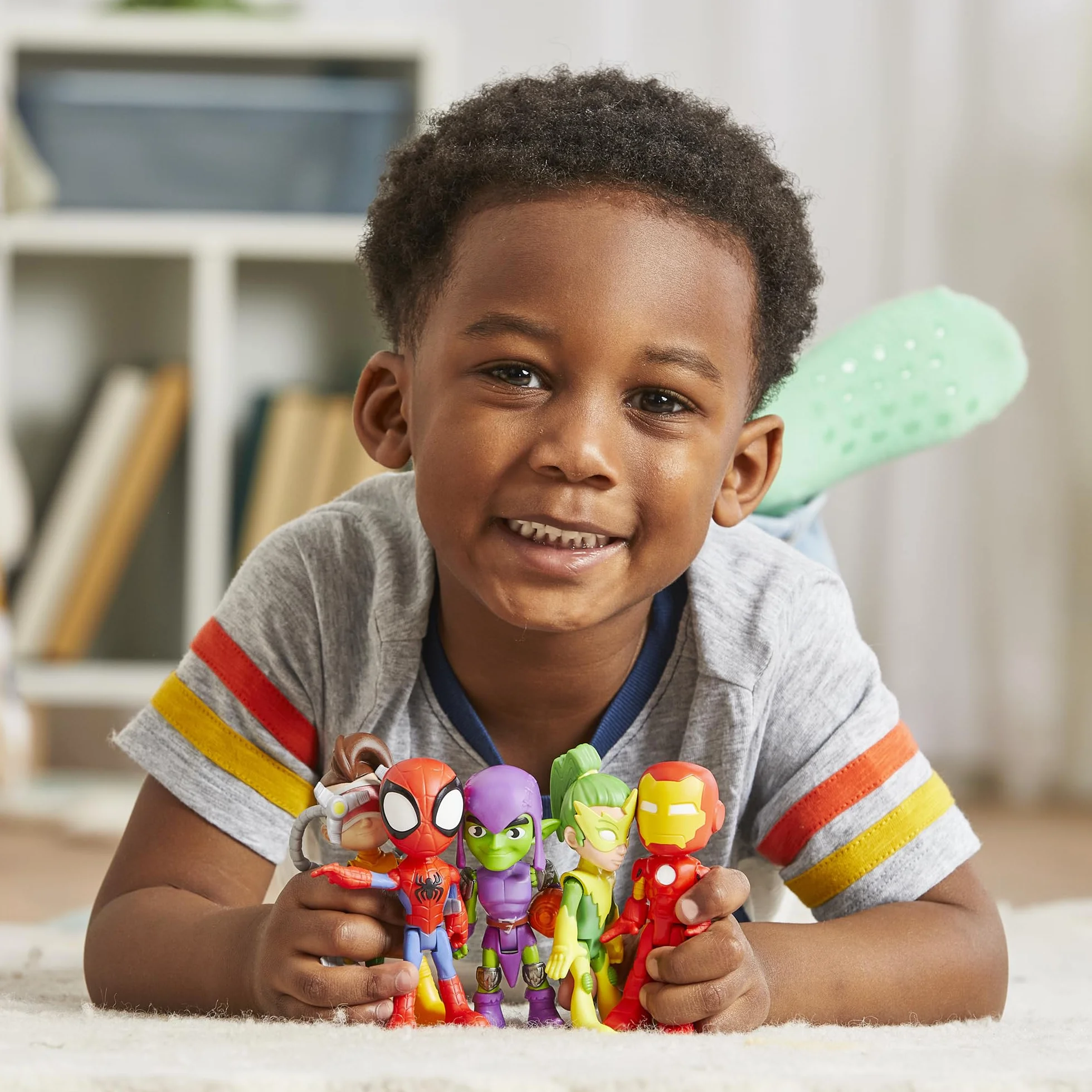 Hasbro Spidey and His Amazing Friends Pack de Amigos y Enemigos, 5 Figuras de Acción de 10 cm, Juguete de Superhéroes para Niños de 3 Años o Más