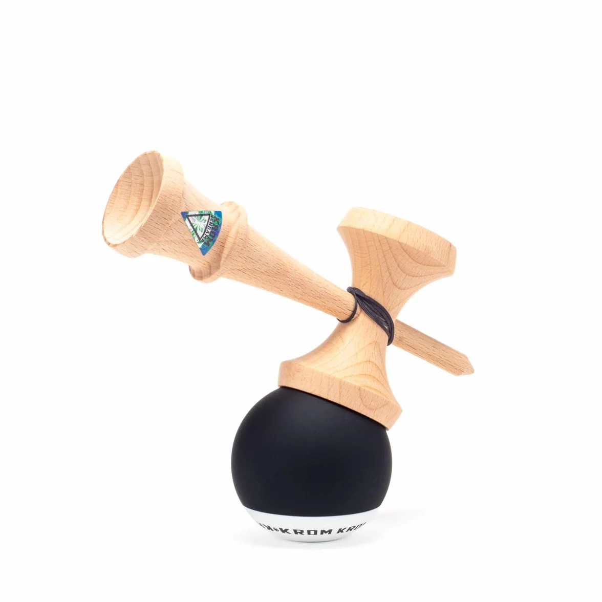 KROM Juguete Kendama – Pop Negro – Mejora Tus Habilidades Cognitivas – Mejora el Balance, los Reflejos y la Creatividad – Kendama Modelo Pro Hecho para Principiantes y Expertos