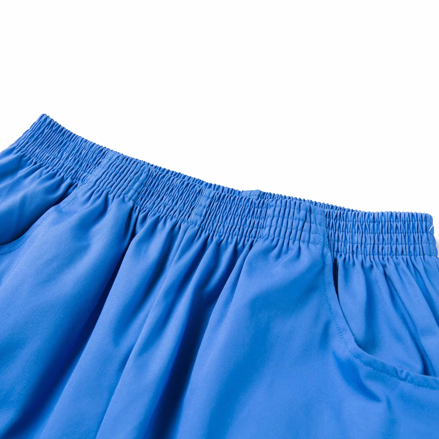 UNIFORME SANITARIO UNISEX MÉDICO CON PANTALÓN BLANCO