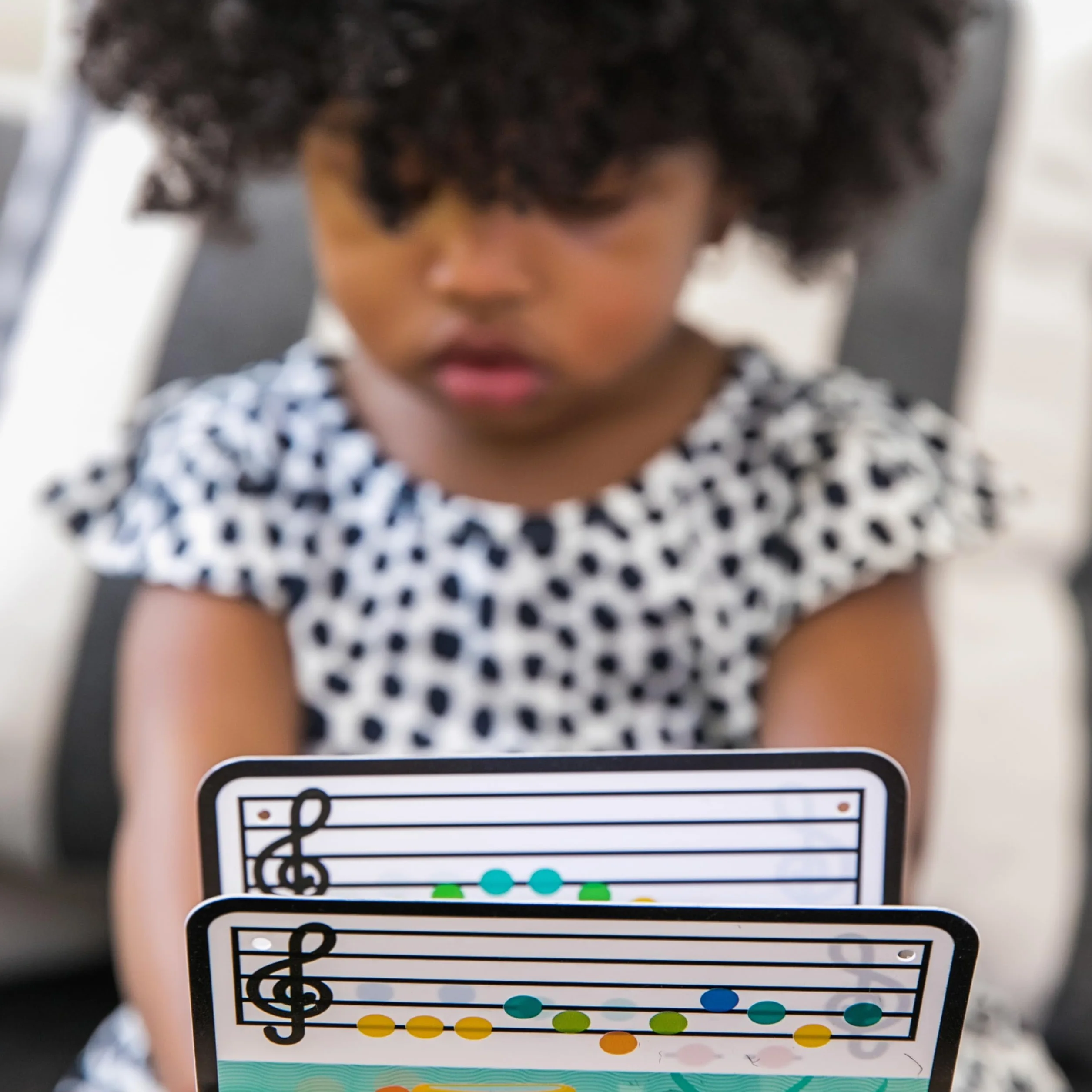 Baby Einstein, Hape, Piano Magic Touch, Juguete Musical de Madera, Incluye 3 partituras y 6 Canciones, Volumen Ajustable, a Partir de 6 Meses, Be Piano, 1 Unidad (Paquete de 1)