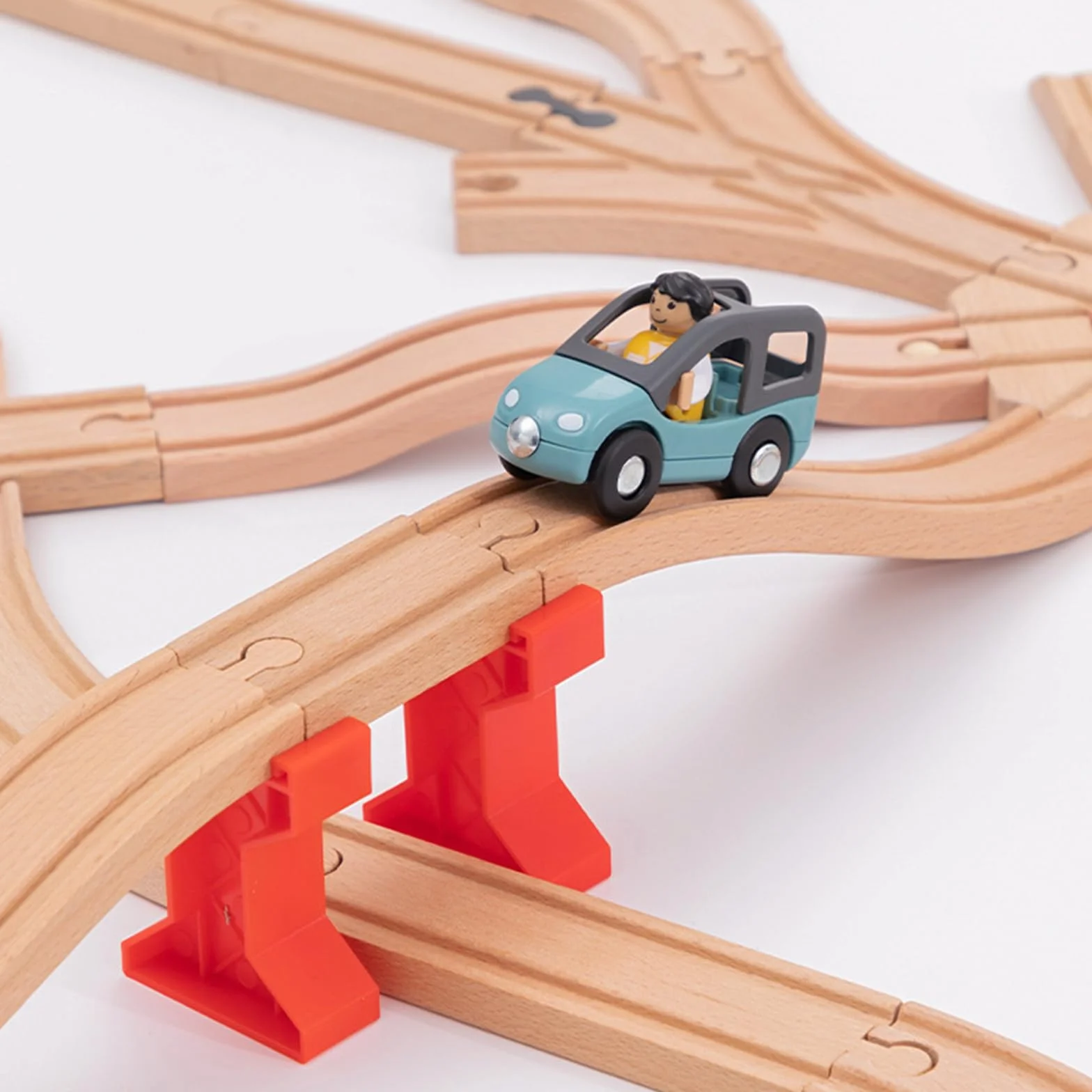 Juego de 33 rieles de ferrocarril de madera - Con riel en S, cruce y clavijas - Compatible con marcas de ferrocarril - Rieles de madera para niños de 3 años en adelante (33 piezas)