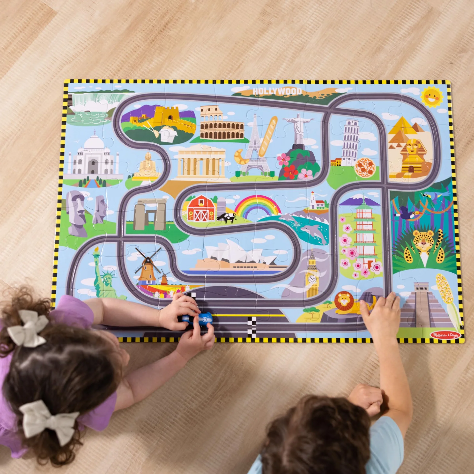 Melissa & Doug Puzzle de Piso de cartón Pistas de Carreras Alrededor del Mundo y vehículos de Cuerda – 48 Piezas, para niños y niñas a Partir de 3 años - Certificados FSC