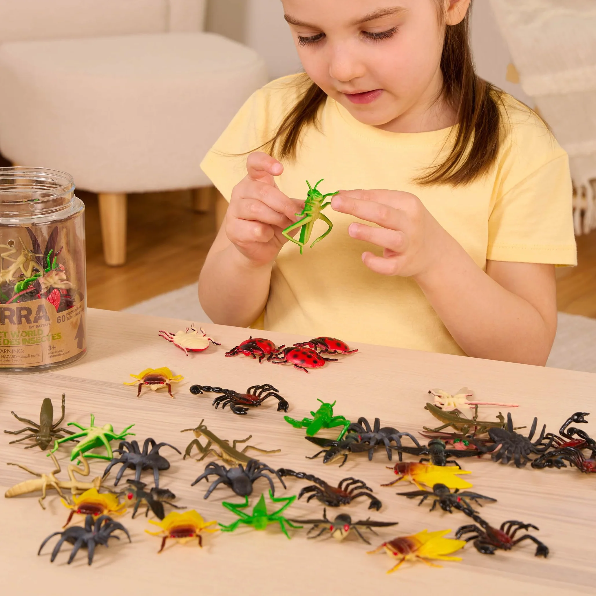 Terra 60 piezas figuras animales insectos arañas juguete set tarántula saltamontes escorpión libélula