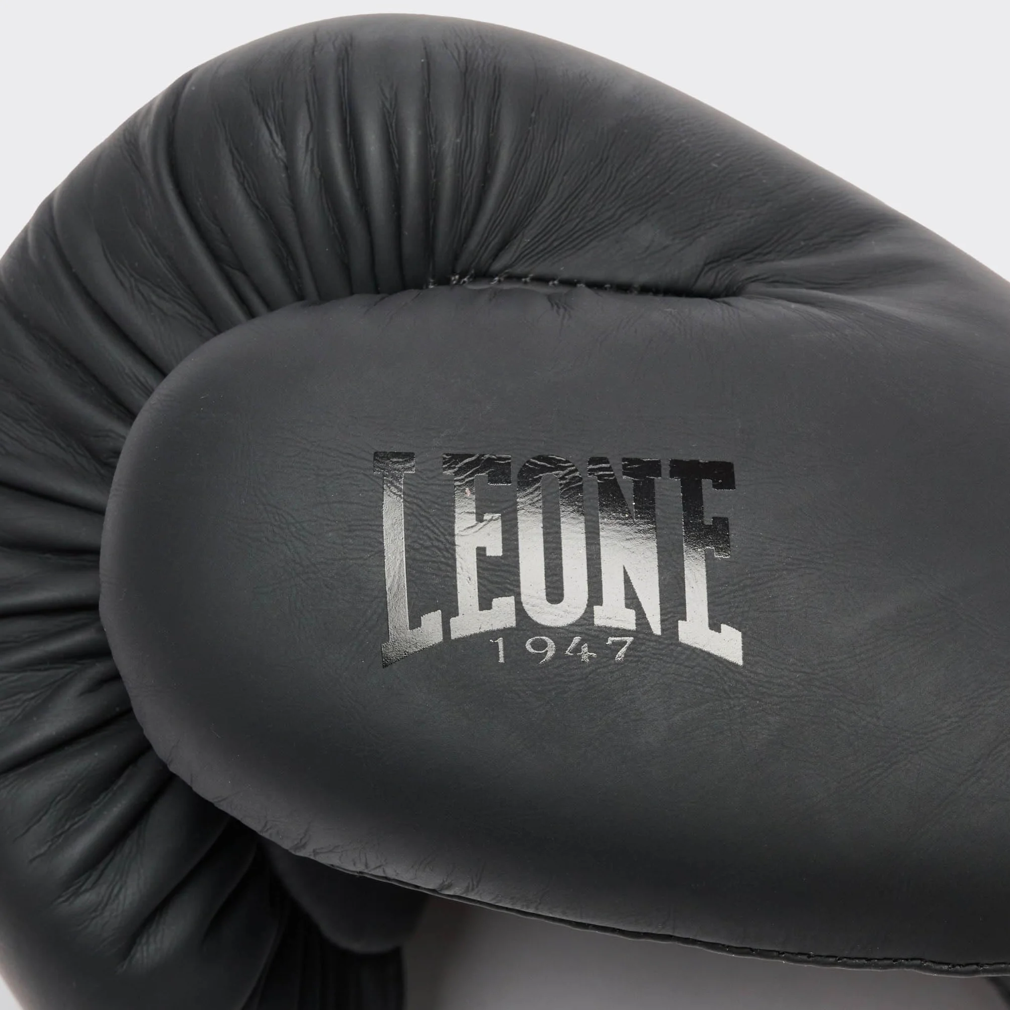 Leone 1947