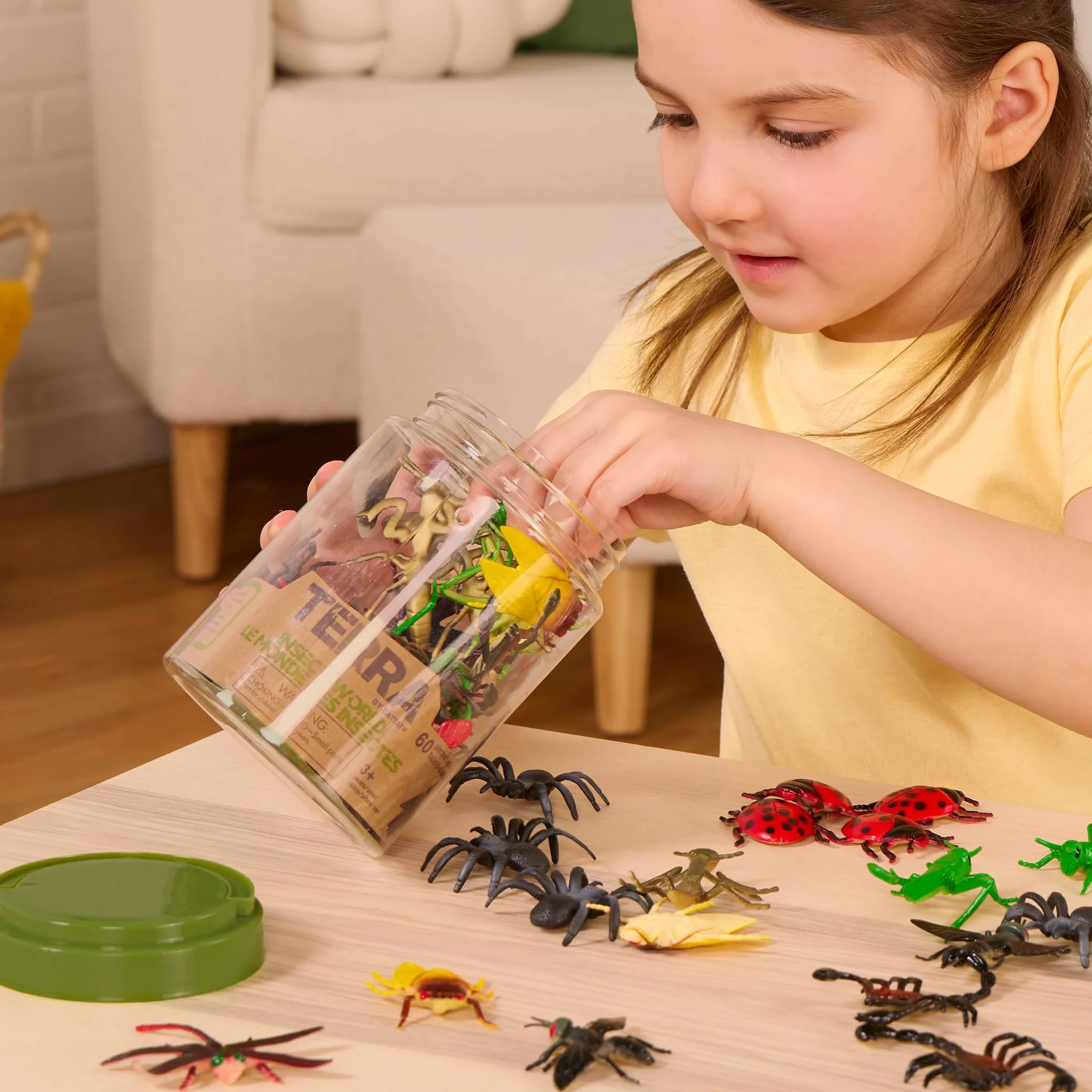 Terra 60 piezas figuras animales insectos arañas juguete set tarántula saltamontes escorpión libélula