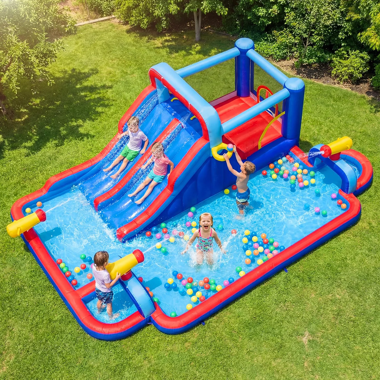 GOPLUS Castillo Hinchable, Castillo Inflable 2 en 1 con Pared de Escalada, Cañones, Piscina de Chapoteo y Tobogán Acuático, Casa de Saltos Infantil para Interior y Exterior, Soplador No Incluido