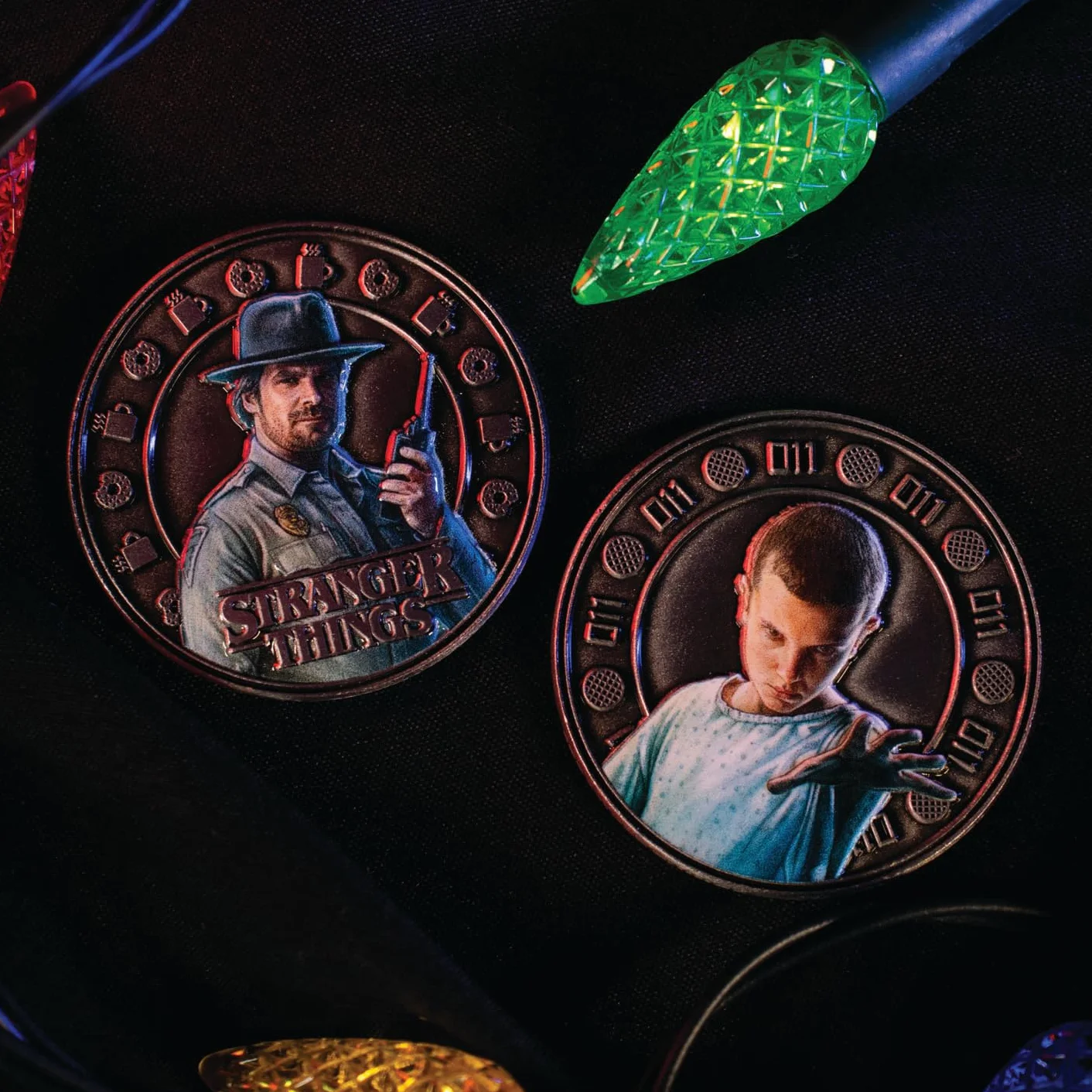 FaNaTtik Stranger Things Eleven and Hopper - Moneda coleccionable