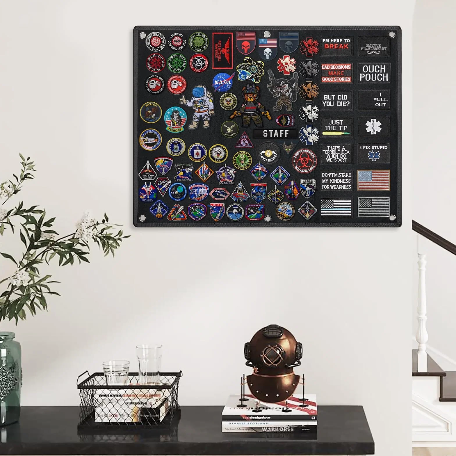 Panel Táctico para Parches 60x45 cm Negro con 6 Ganchos Plegable