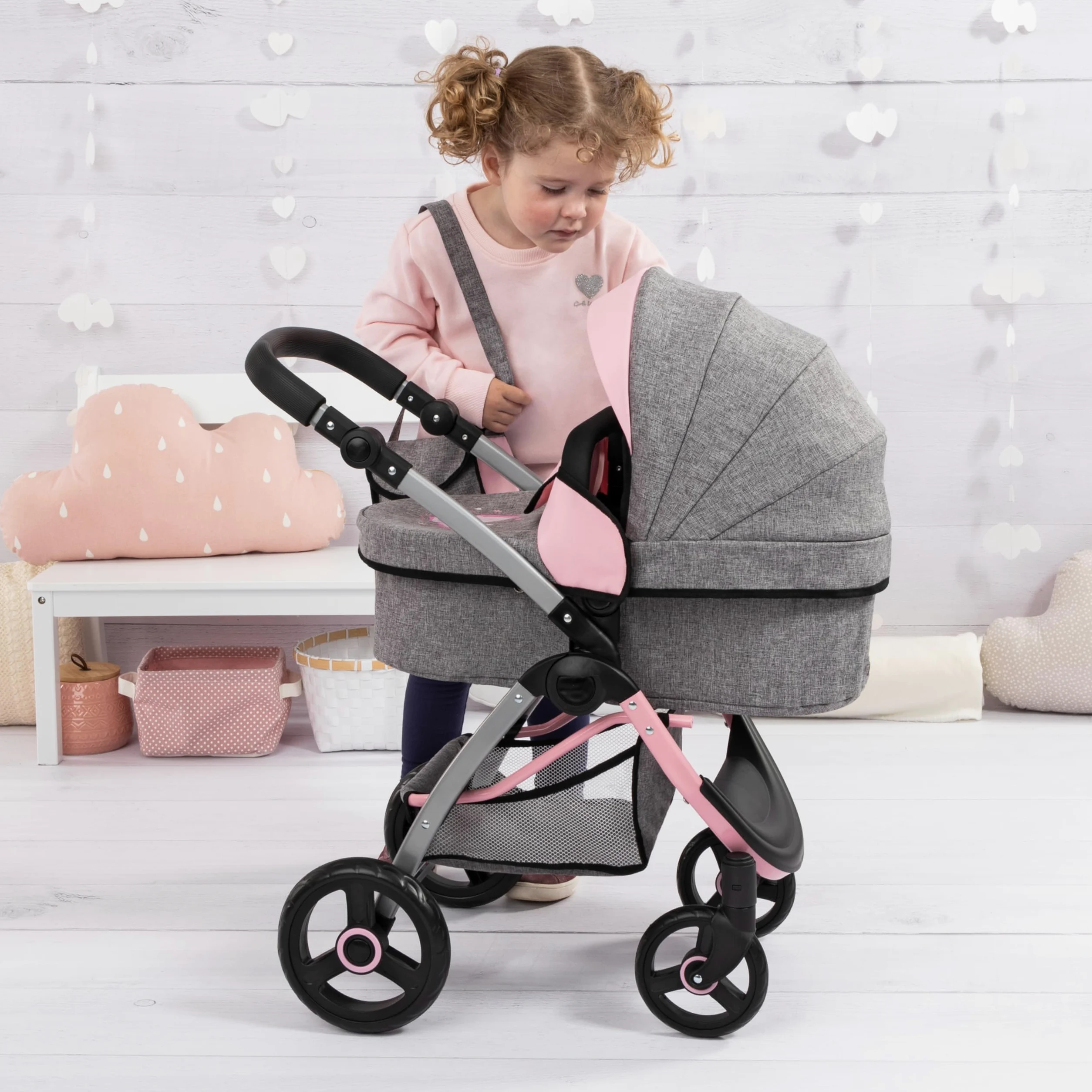 Bayer Design 17533AA Cochecito de muñecas City MAX con Bolsa, Regulable en Altura, Ruedas Delanteras giratorias, Convertible en Silla Paseo, Cesta Integrado