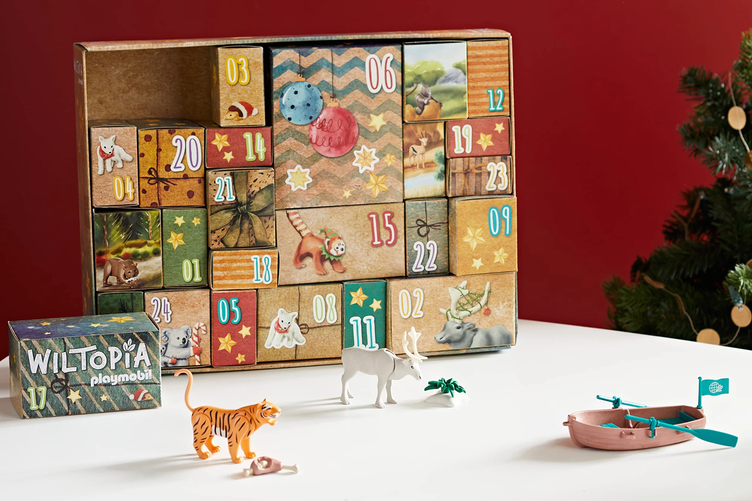 PLAYMOBIL Wiltopia 71006 DIY Calendario de Adviento para niños, Viaje de animales alrededor del mundo, Incluye 23 figuras de animales de todo el mundo, Juguete sostenible para niños a partir de 4 años