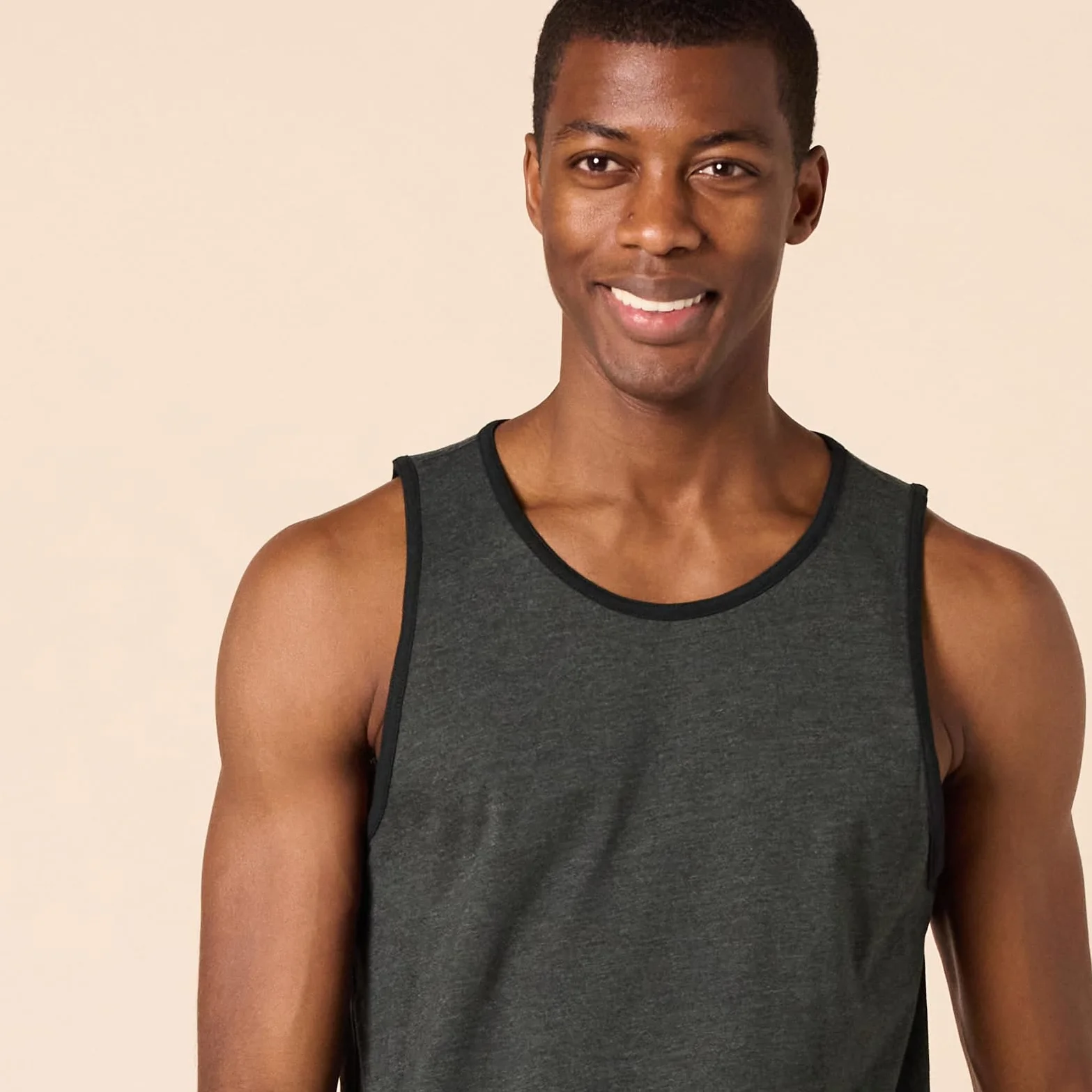 Amazon Essentials Hombre Camiseta de Tirantes Ajuste Normal