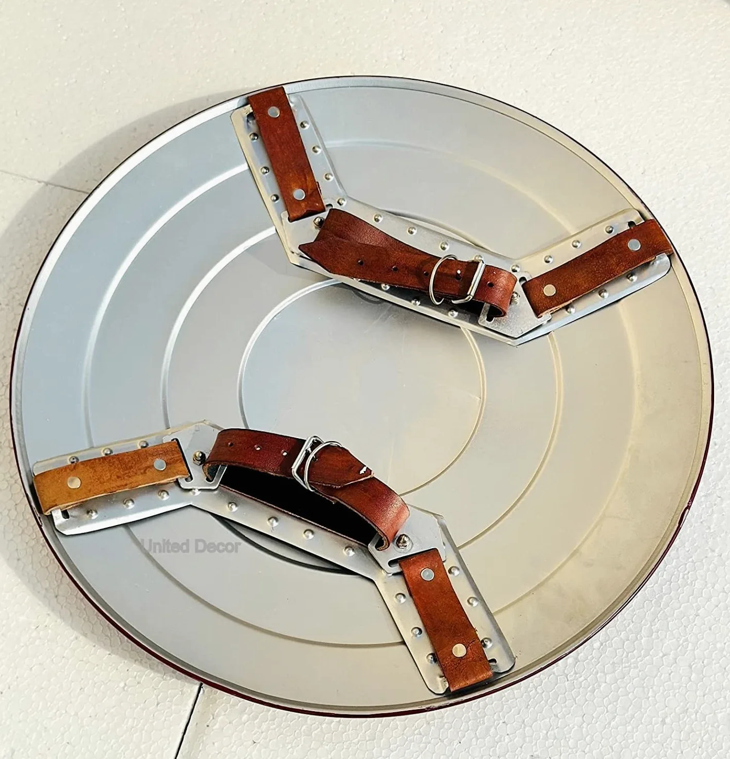 Captain Shield 1:1 Mano, versión de película, réplicas de escudo de mano, accesorios de mano America Shield Legends 1:1