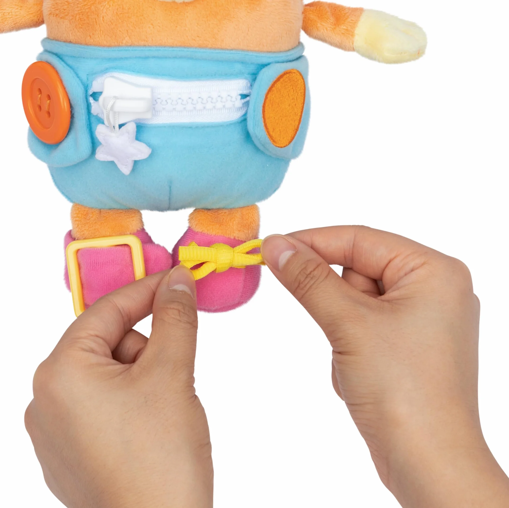 Bluey Bingo Bebé para Vestir y Jugar: Practica Las Habilidades motoras Finas vistiendo a Bingo Bebé, un Peluche Supersuave de 25,4 cm con Botones, Cremallera, Hebilla y Cordones