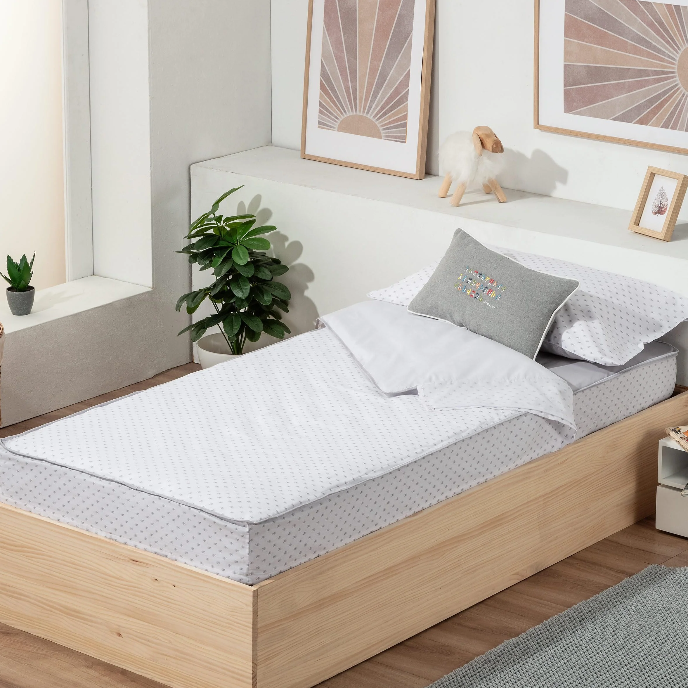 Saco Nórdico Junior 128 Manterol | Saco Cama Infantil con Cremallera Doble Carro | Diseño Peces Divertido | Funda de Almohada Reversible | Cama 90 cm | C12 Fondo Blanco y Peces Gris