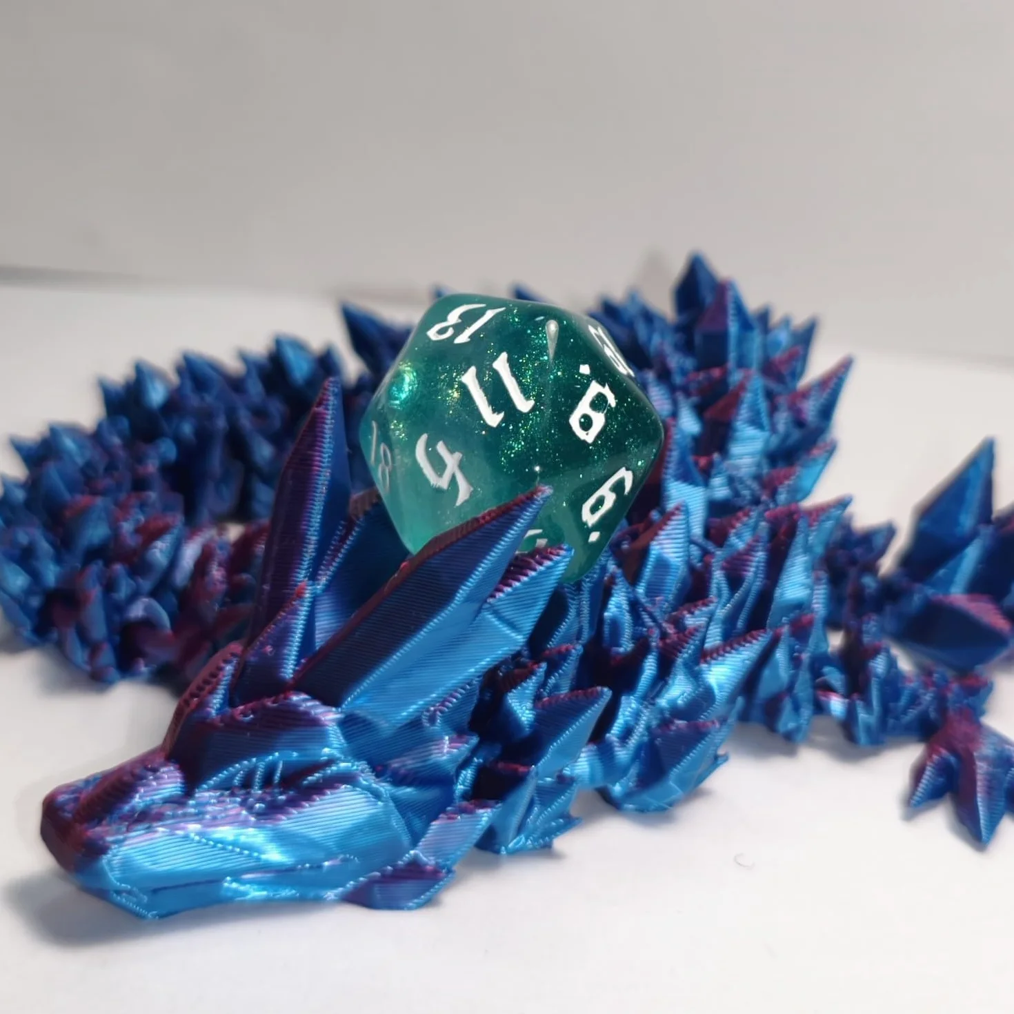 Dzxin Dados de rol 20 Caras,10 Piezas Caras Dados Poliédricos, 20mm D20 Dados para Dungeons and Dragons DND RPG MTG Juegos de Cartas de Mesa y Otros Juegos de Mesa (Verde)