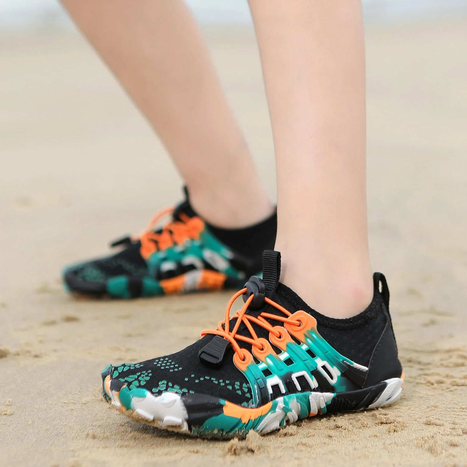 Tolaler Escarpines Niño Niña Calcetines de Piscina Zapatos de Agua Antideslizante Secado Rápido Zapatos de Playa Descalzo Unisex Bebé Verano Barefoot Calzado para Natación Surf
