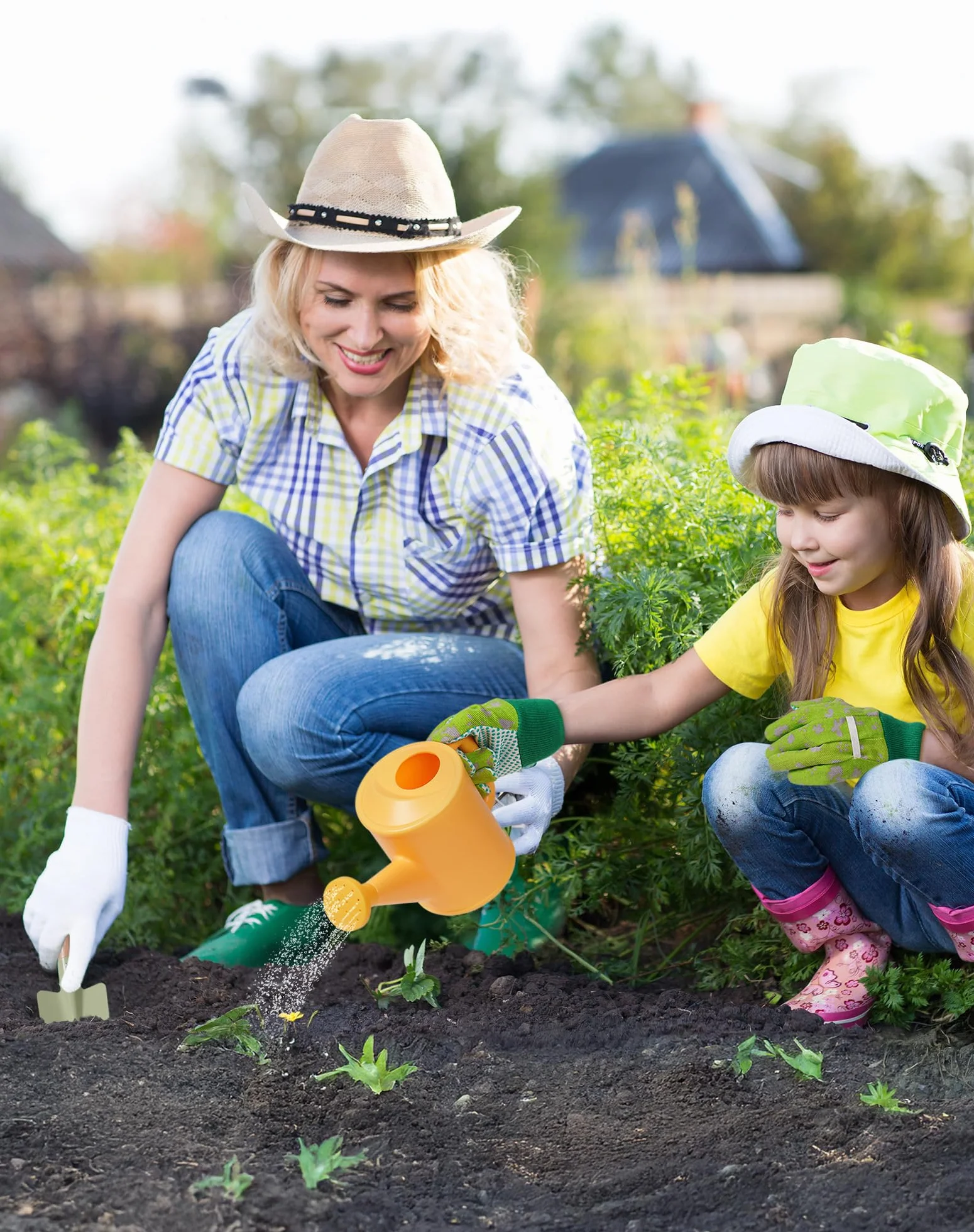 ROBOTIME Juego de herramientas de jardinería para niños, kit de herramientas de jardín de 18 piezas para niños pequeños con regadera, guantes, delantal y sombreros, bolsa de herramientas y juego de