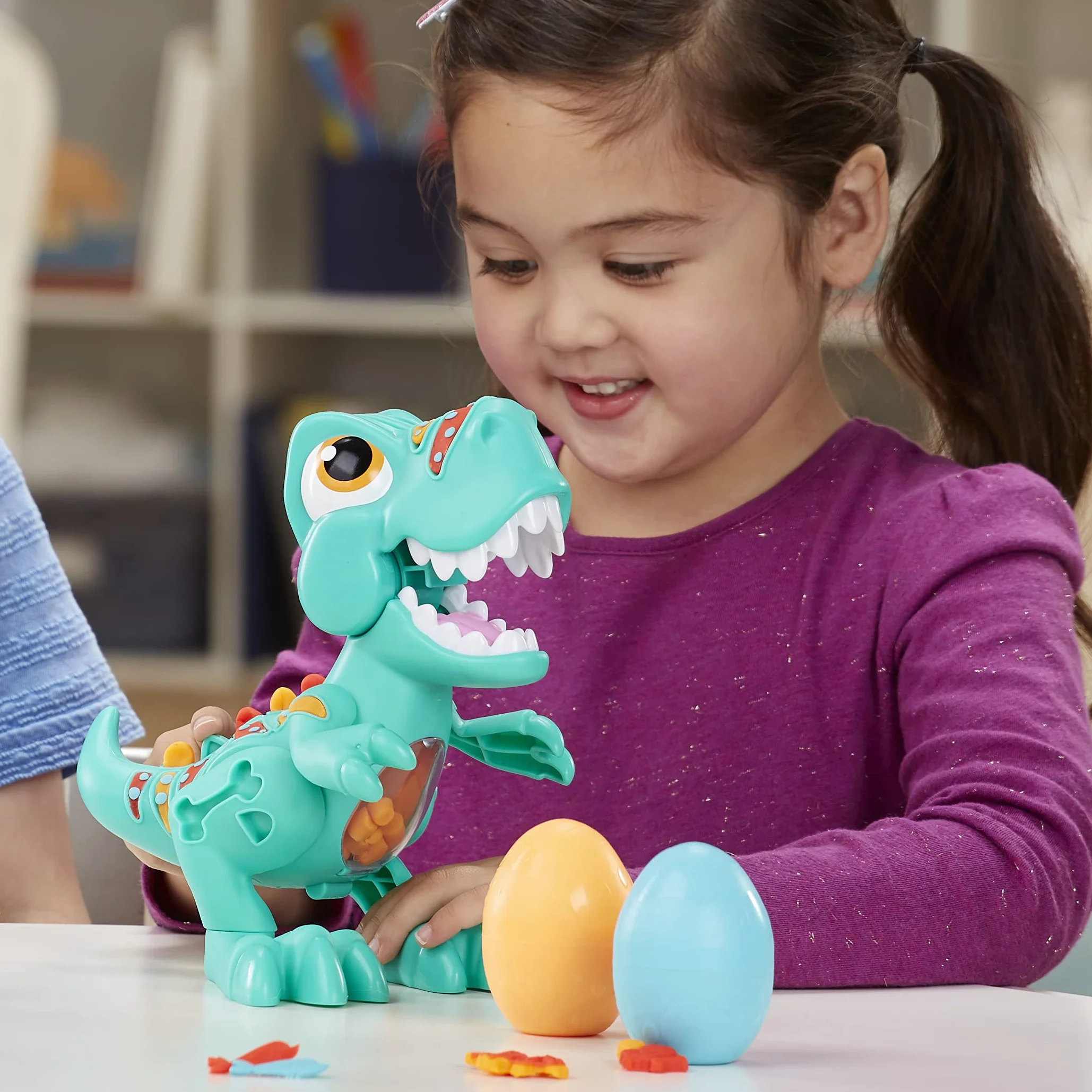 Play-Doh Rex el Dino glotón con Sonidos de Dinosaurio y 3 Huevos