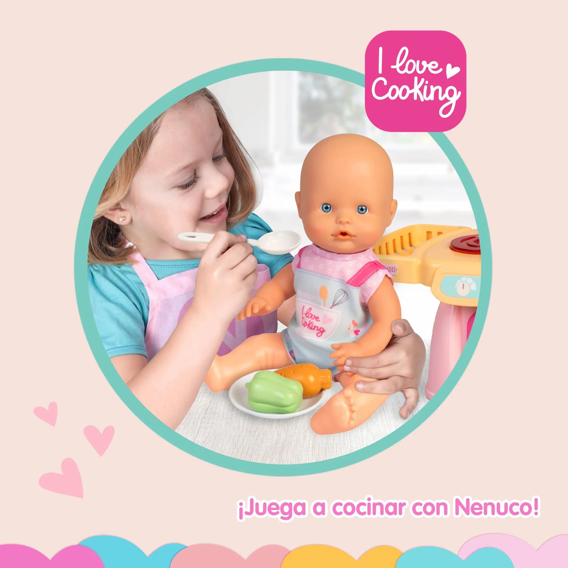 Nenuco - Cocinita Mágica, Muñeco de 30 cm con Cuerpo Duro, Incluye +10 Accesorios para Cocinar y Emplatar, Cocinita con Luces y Sonidos de Hervir y Freír, Delantal Personalizado, Famosa (NFNE3000)