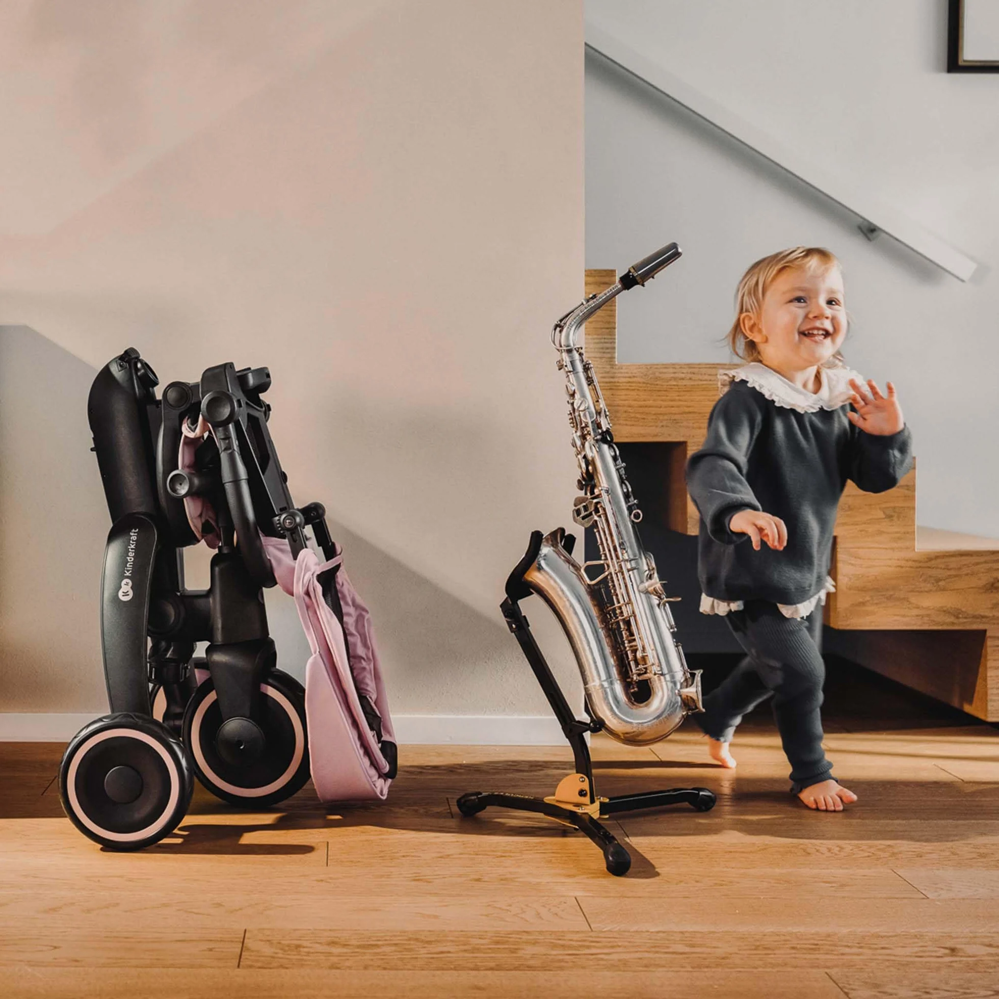 Kinderkraft Jazz 3 Triciclo, Asiento Giratorio 360°, posición semirreclinada, Plegable, Capota UPF 50+, Manillar para Padres, función de Bicicleta de Equilibrio, Beige