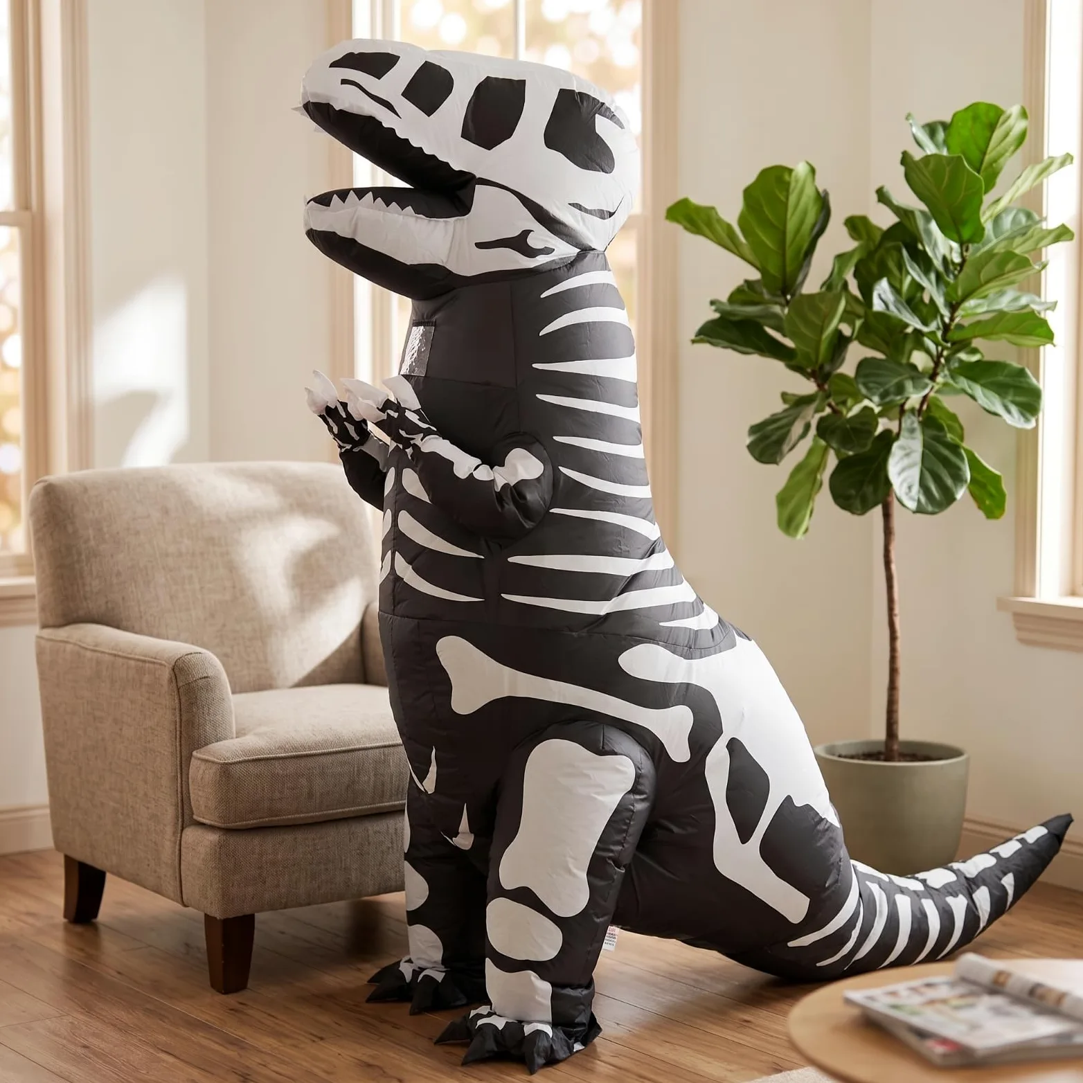 LOVIVER Disfraz de Dinosaurio Inflable para Adulto Traje de Esqueleto Hinchable con Huesos Impresos Silueta Grande Ligero y Cómodo Adecuado para Fiestas Temáticas Cosplay Espectáculos