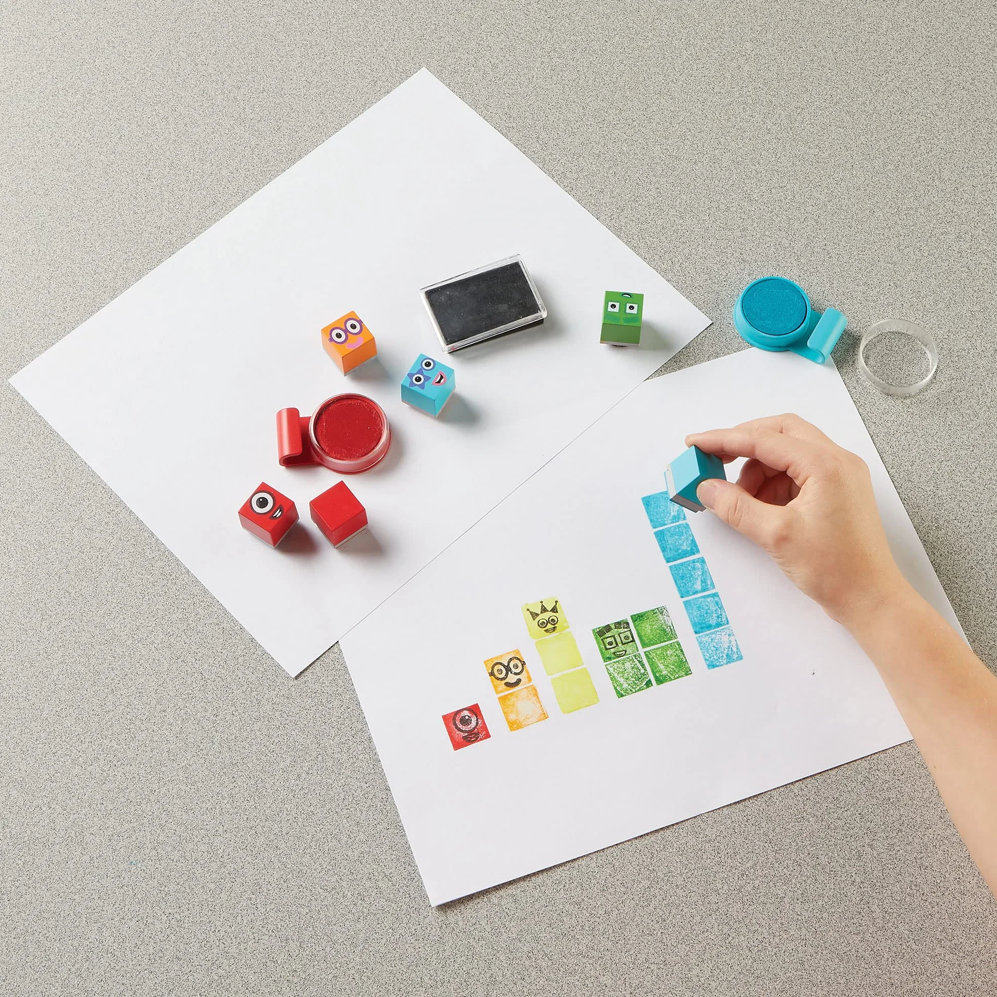 Learning Resources Set de Sellos Numberblocks – Parque de Stampolines con 32 Piezas – Tinta Lavable y Manualidades Creativas – Juguete Educativo para Niños 3+ Años