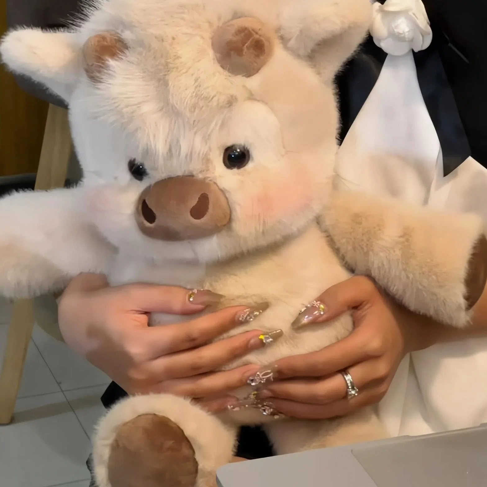 Genérico Peluche de jabalís, 45CM Peluche de Vacas de Las Highlands Corriendo, Running Cow Plush, Adorable Muñeca Animal jabalís Corriendo Peluches Simulación, para Niños y Adultos