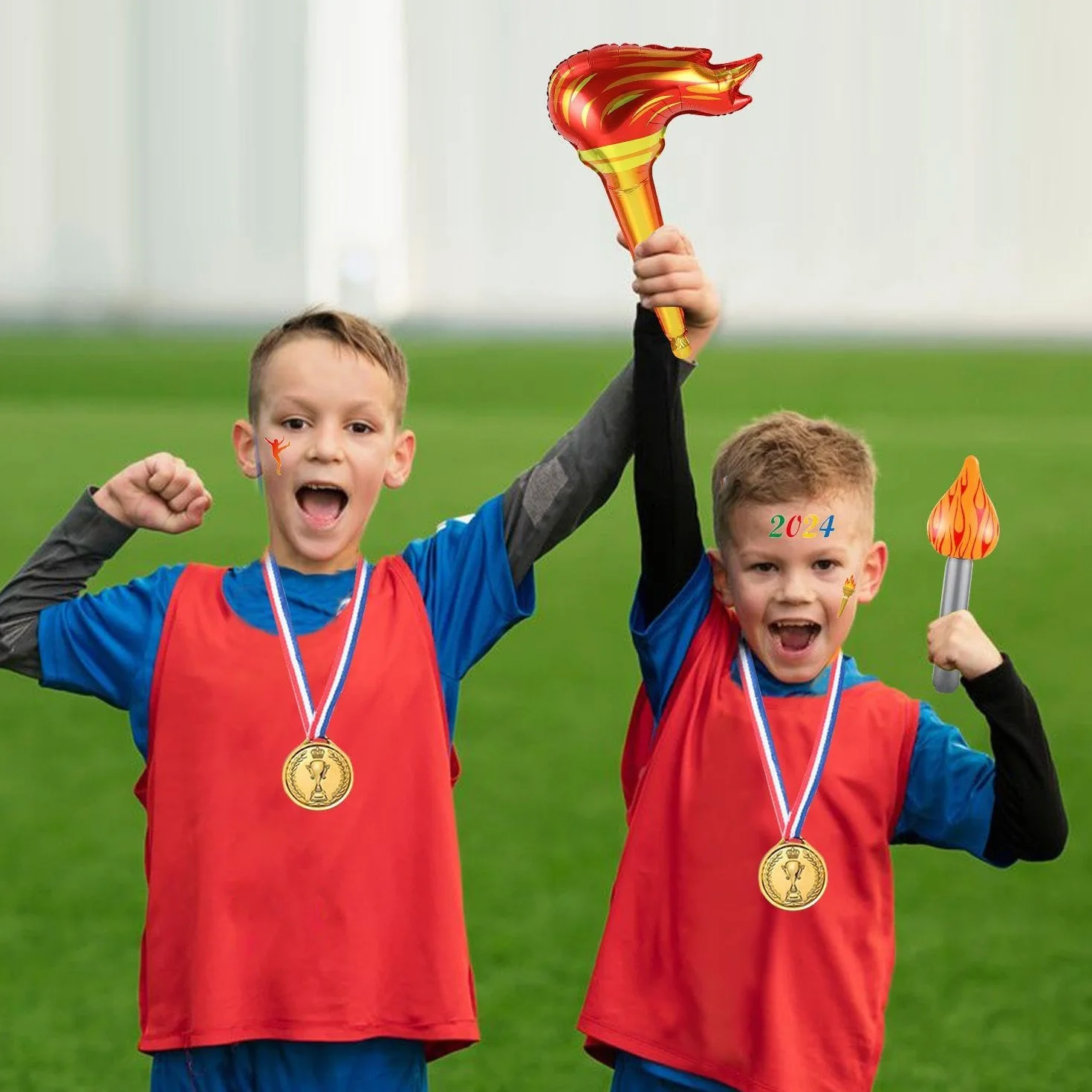 Medallas de Campeonato con Antorchas y Pegatinas Deportivas - Decoraciones para Juegos Deportivos