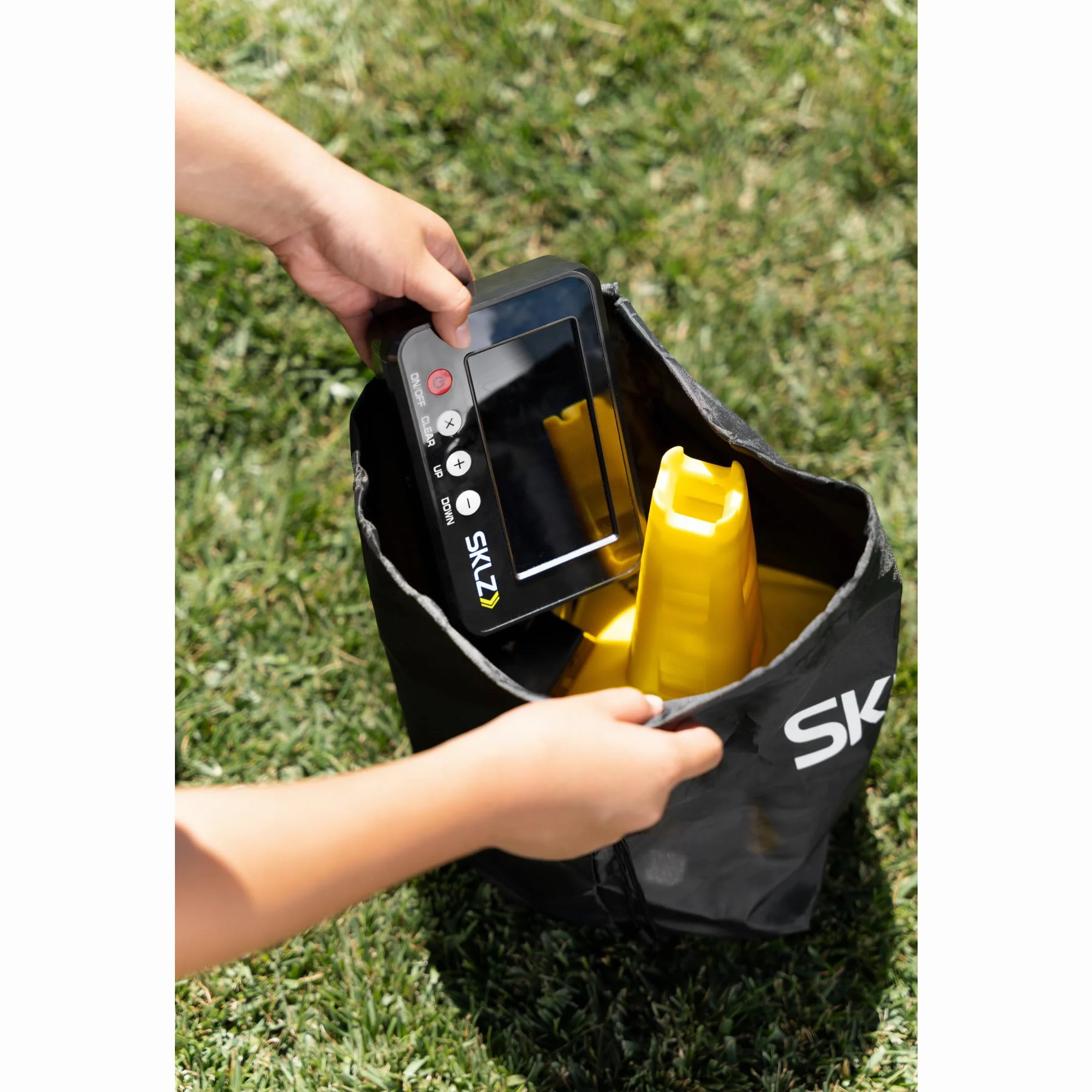 SKLZ Puertas de Velocidad Sistema de Entrenamiento con Sensores Cronómetro Bolsa de Transporte 45.72 Metros 50 Tiempos Interior Exterior Agilidad Potencia