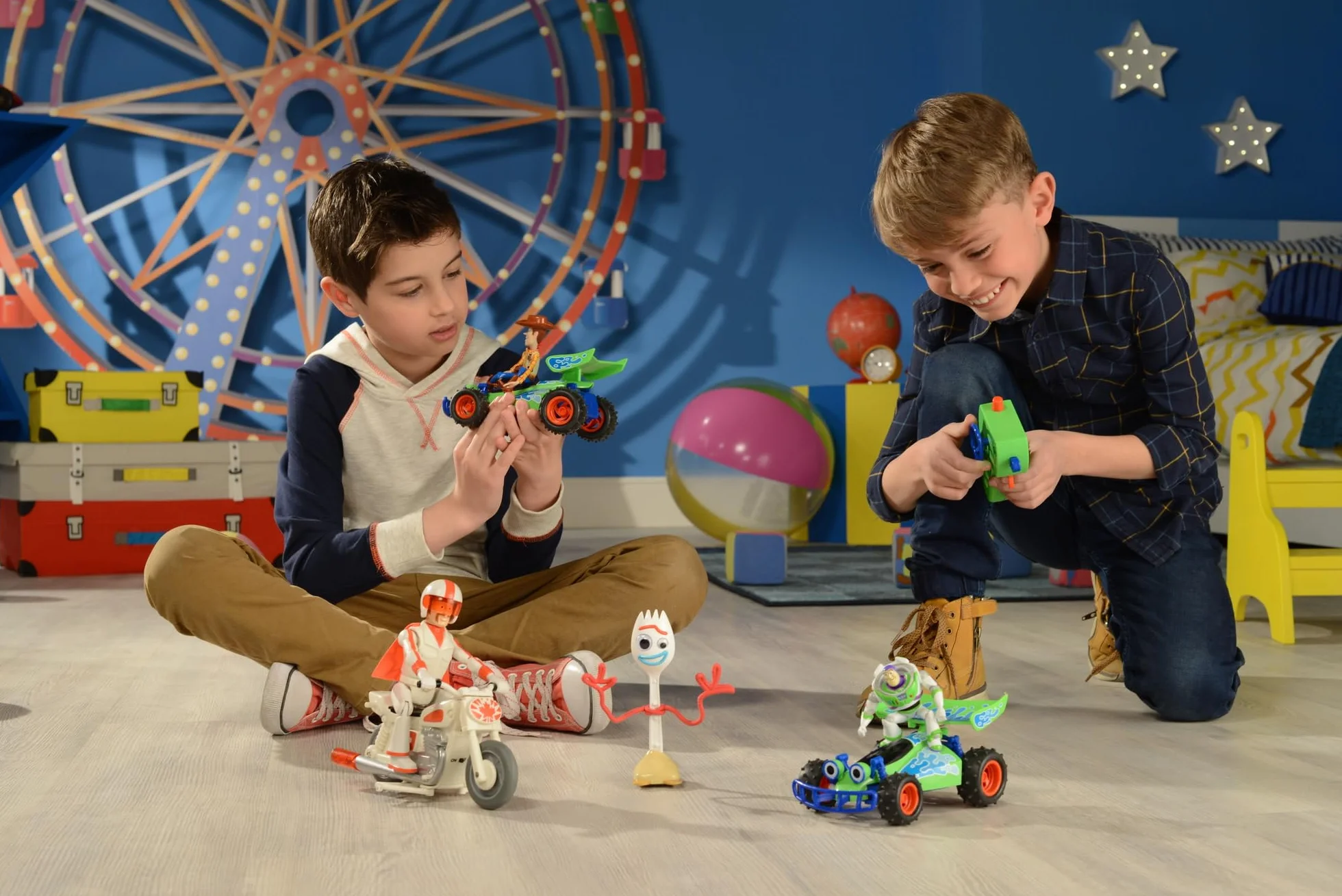 Dickie Toys RC Toy Story - Buggy con Buzz 1:24 Figura