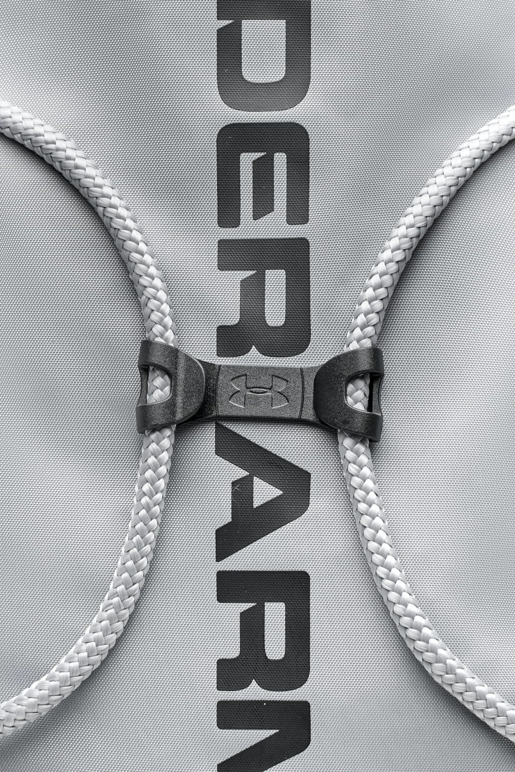 Under Armour Unisex Ozsee Sackpack Mochila deportiva resistente al agua con cierre de cordón