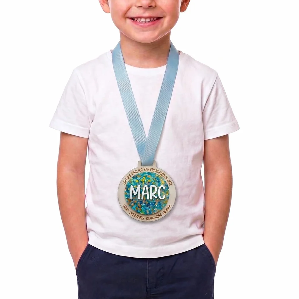 Pack Medallas Personalizada de Madera Natural y Metacrilato con Nombre, Regalo Original para Fin de Curso y Graduación