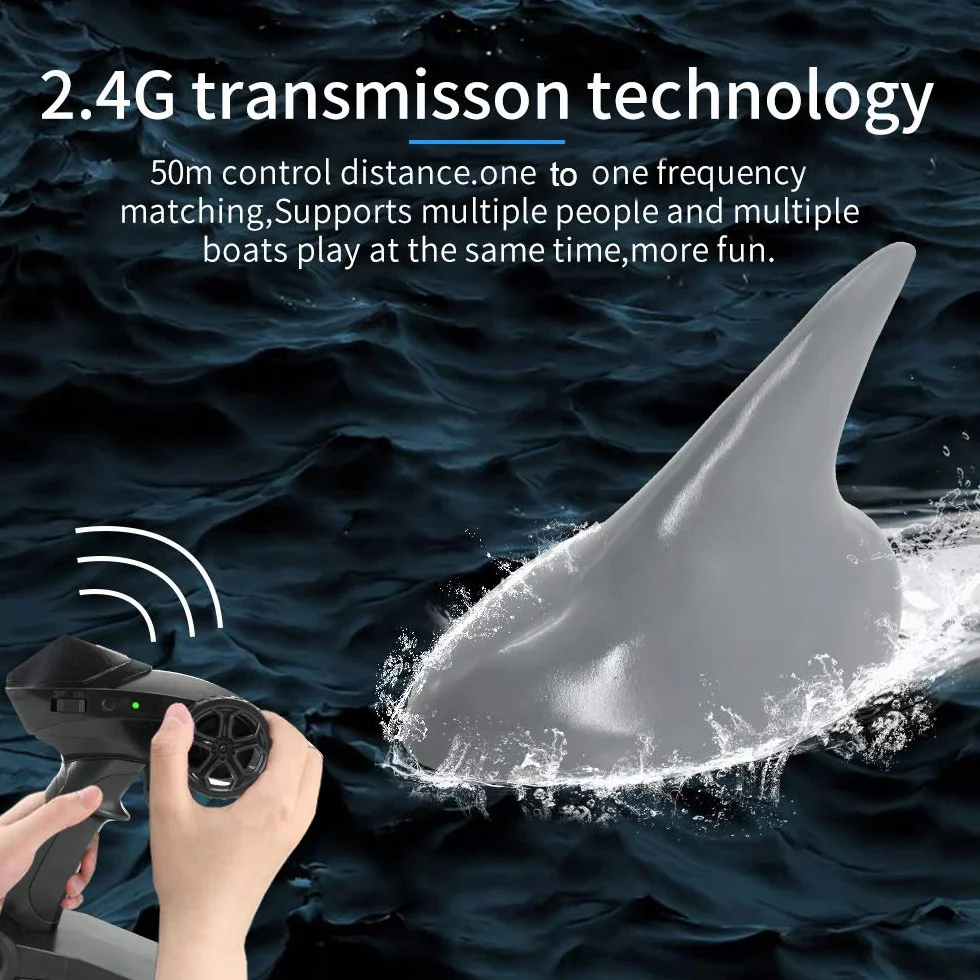 HUIOP V302 RC Boat con simulación Shark Fin Head 15km / h Electric Racing Boat para Piscinas 2.4G Remote Control Spoof Toy