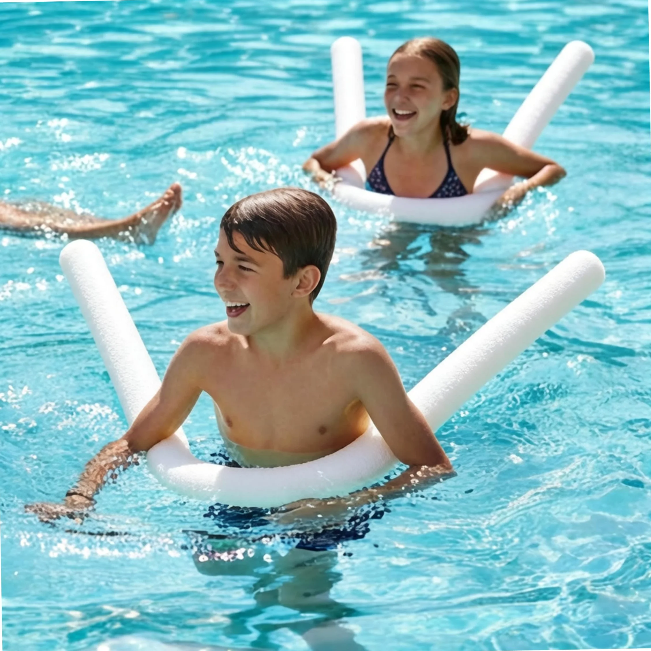 Pool Noodles, Paquete de 3, Espuma Hueca para Nadar, Color Blanco | Espuma suave y flexible, adecuada para todas las edades, ideal para practicar natación en piscina.