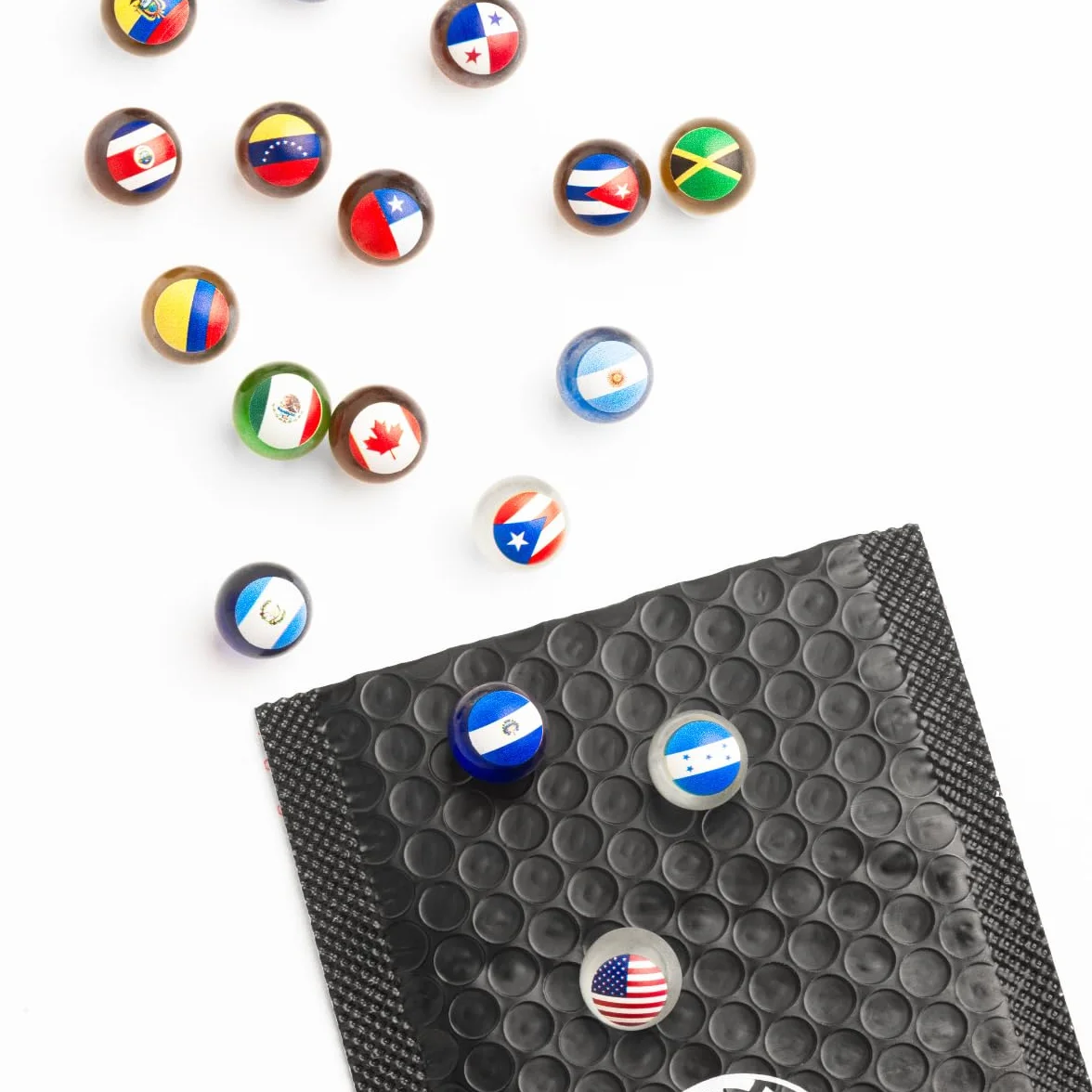3 Paquetes Colección de Canicas con Banderas de Paises | 10 Banderas Aleatorias por Paquete | Small World Collection