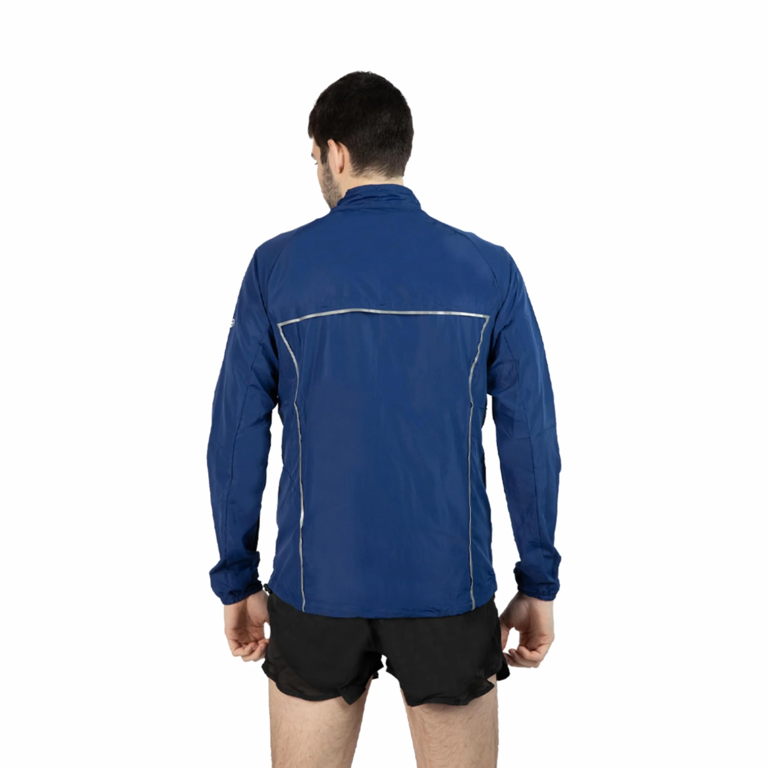 Izas Brezel Chaqueta Ligera Hombre Running Trekking AWPS DRY Coolspeed Corte Ajustado Mangas Anatómicas Ventilación Reflectantes