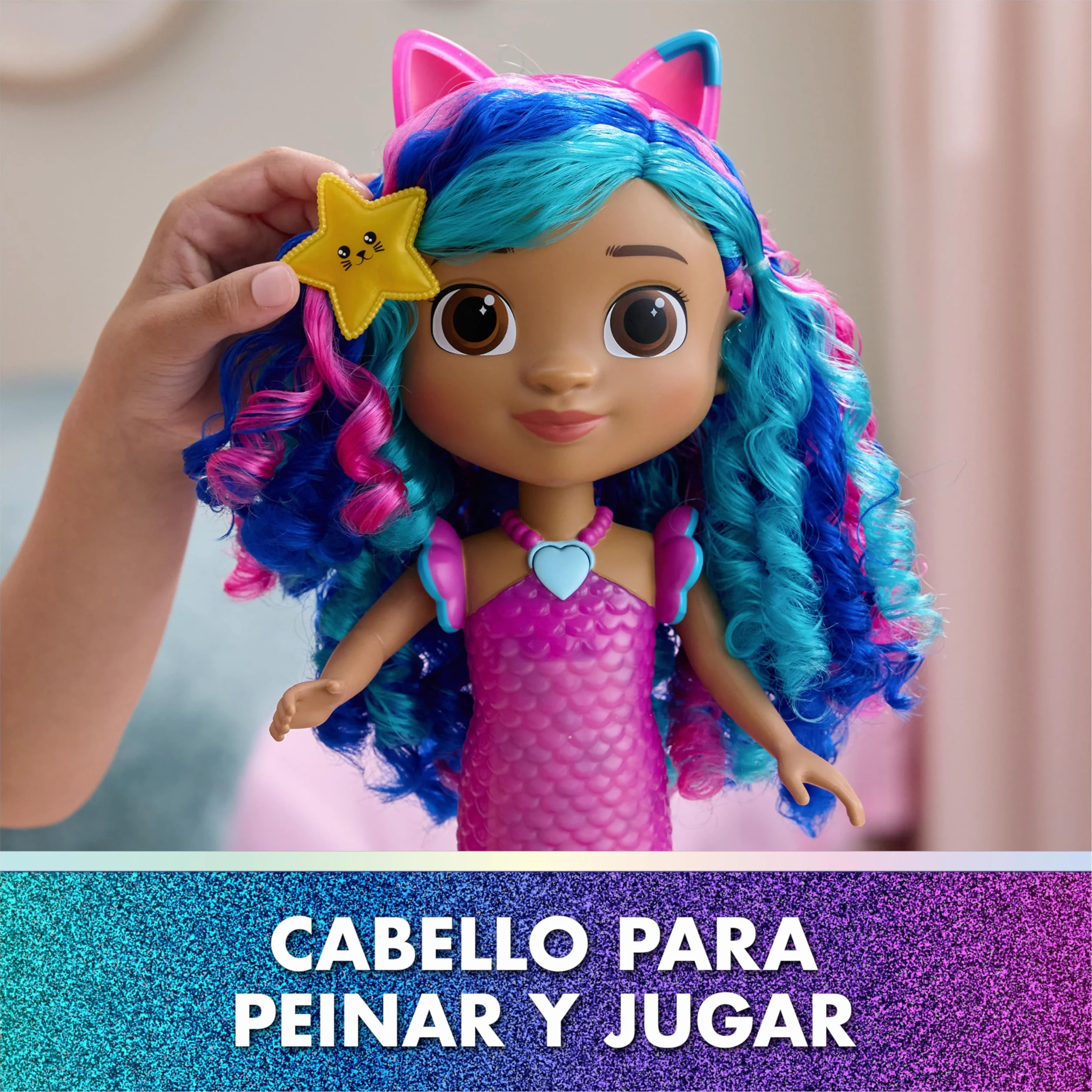 La Casa de Muñecas de Gabby - Muñeca Interactiva Gabby Sirena Canta y Brilla de la Película, con Luces y 14 Sonidos, Resistente al Agua y con Cola Que Cambia de Color - Regalo Niña 3 años +